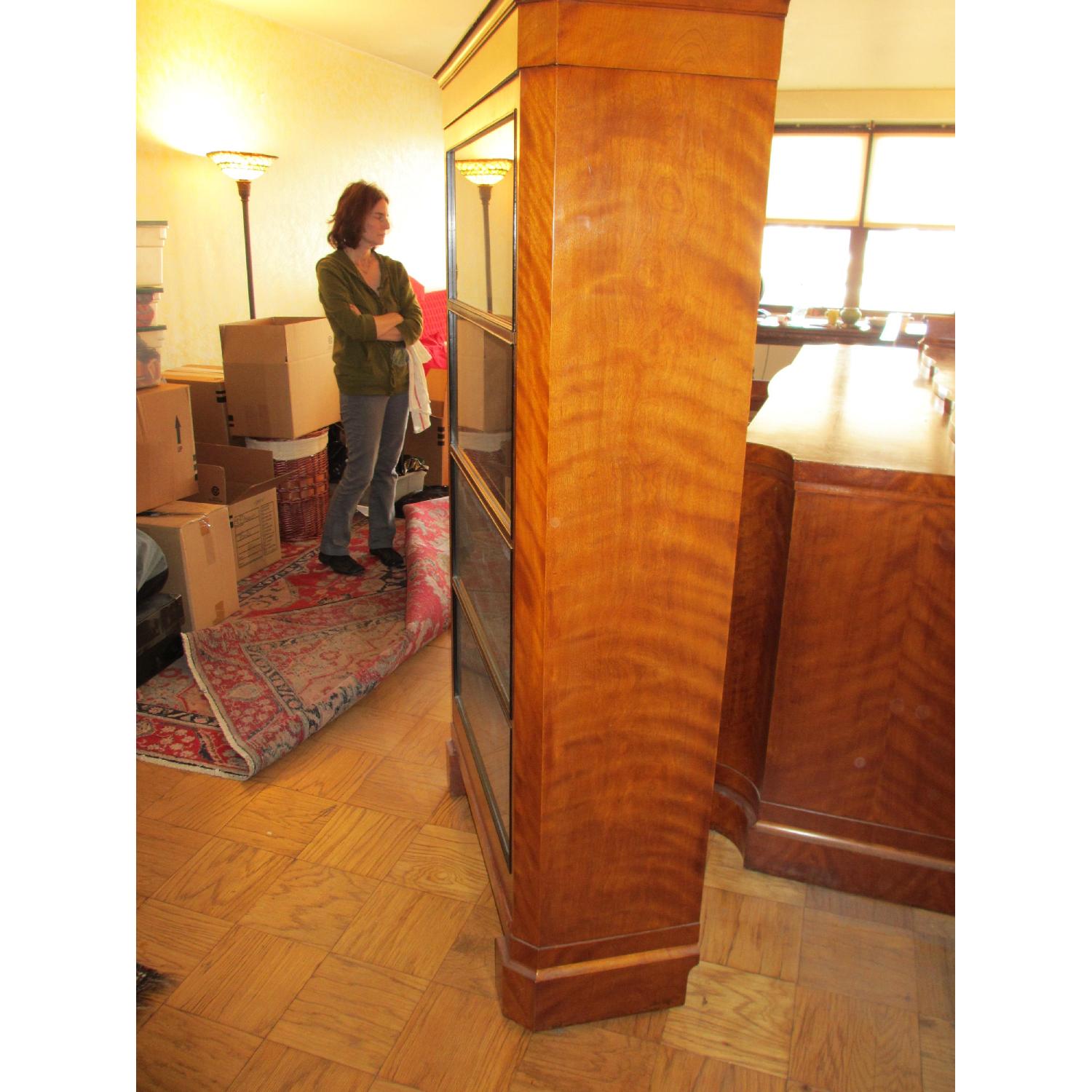 Otto Schubert - Dresden 1920'S German Tiger Maple China Cabinet - image-2