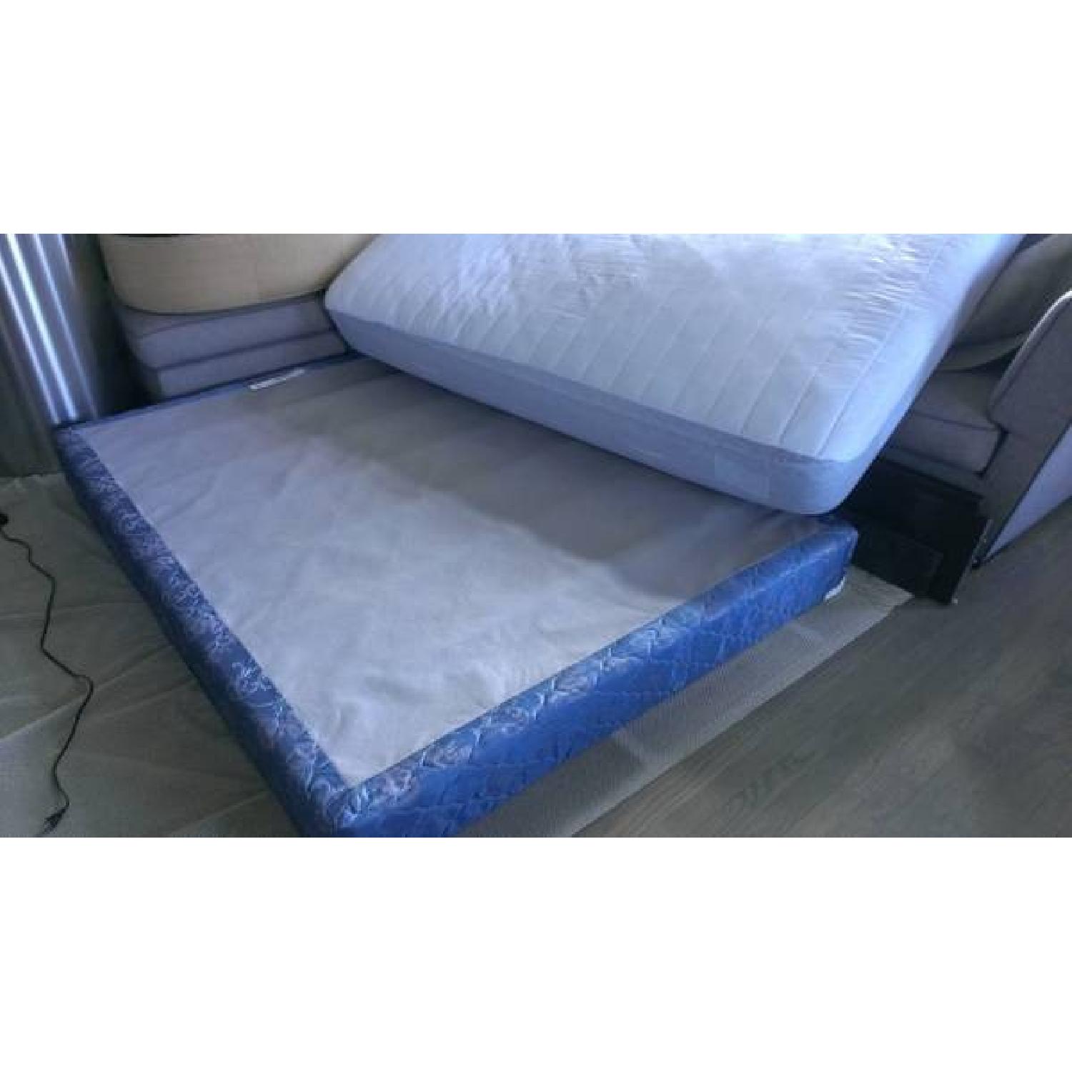 Baker Furniture Barbara Barry Collection Queen Size Bed - image-3