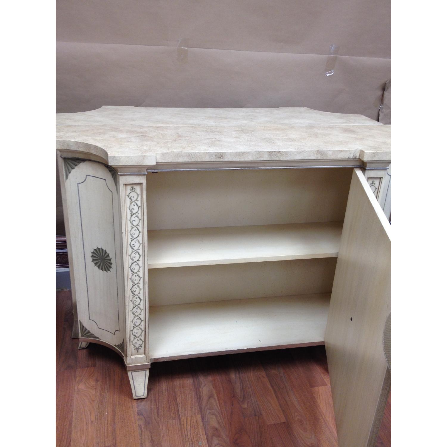 Decorative White Cammode - image-3