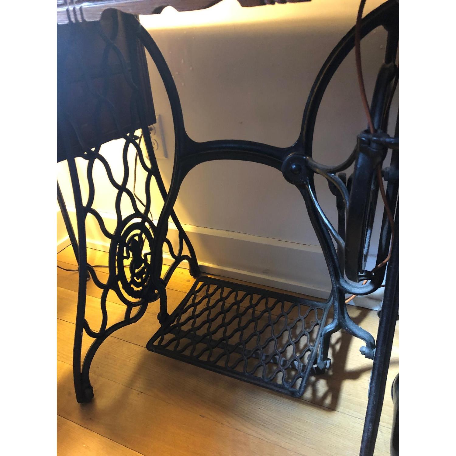 Antique Treadle Singer Sewing Machine Table - image-4