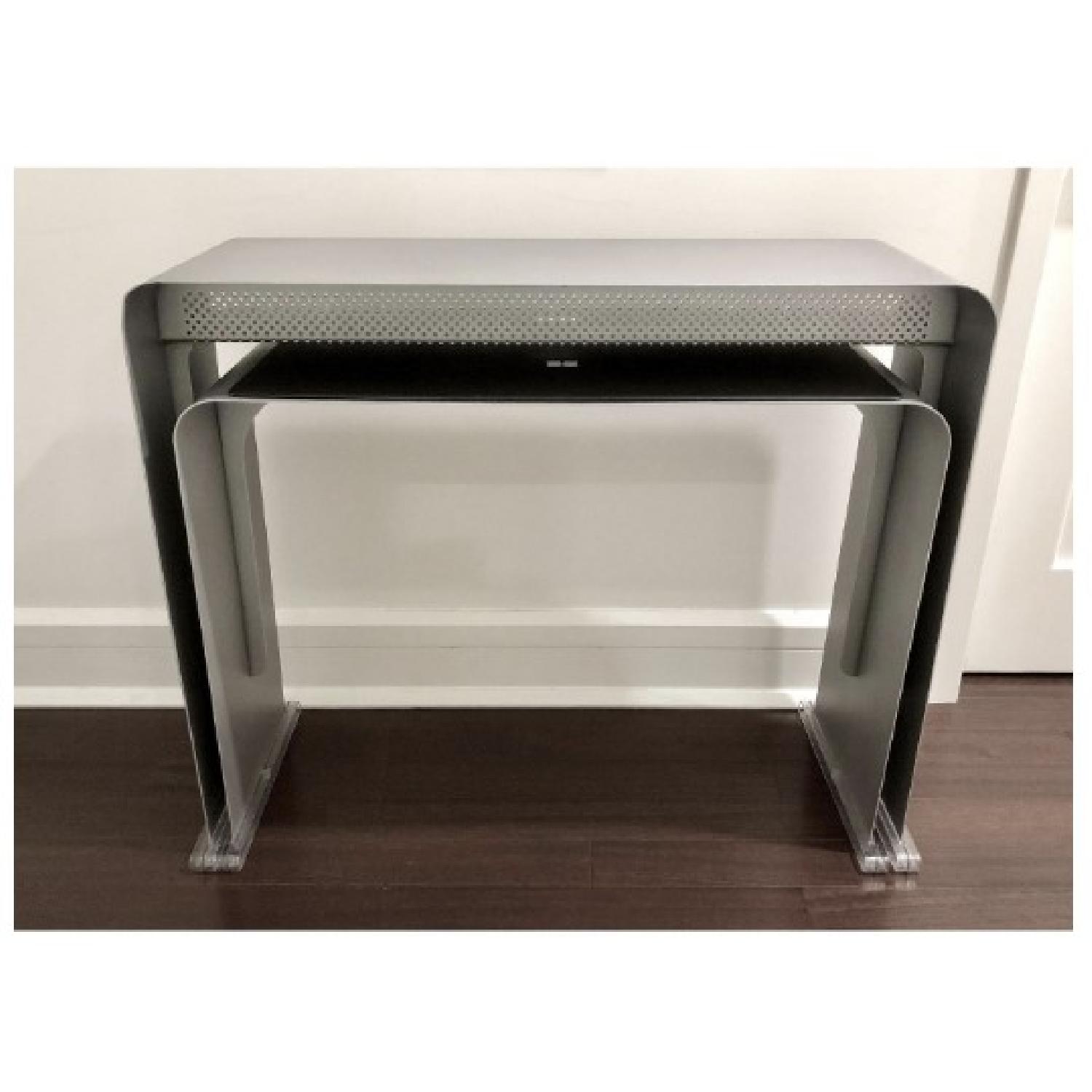 Heckler Design OneLessDesk - image-1