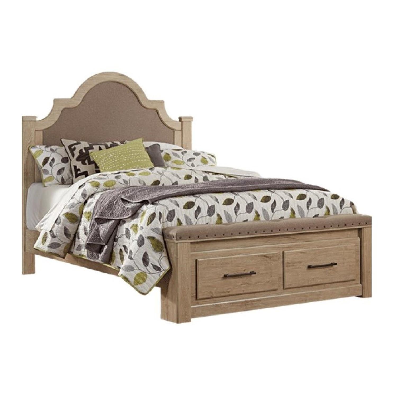 Ashley Annilynn Queen Size Storage Bed - image-0
