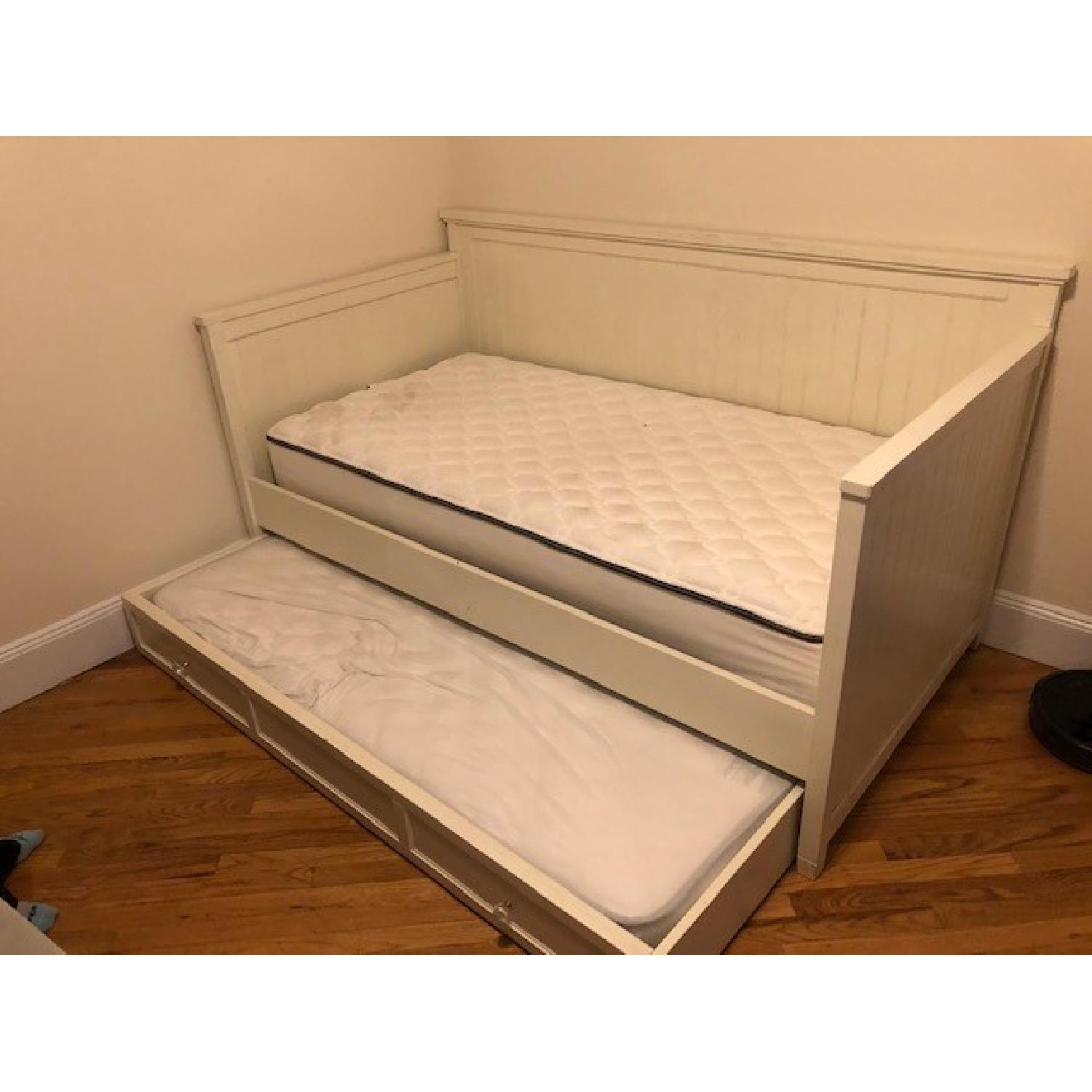 Pottery Barn Teen Beadboard White Daybed w/ Trundle - image-1