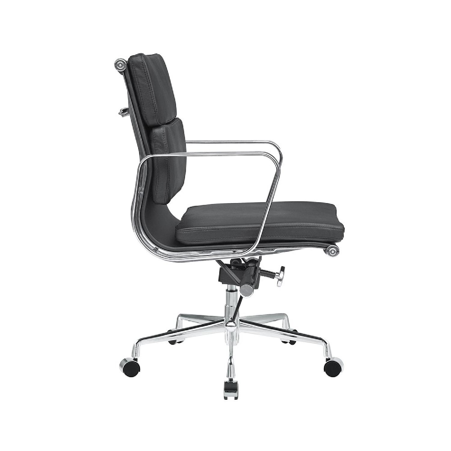 Manhattan Home Design Eames Softpad Management Chair Replica - image-2