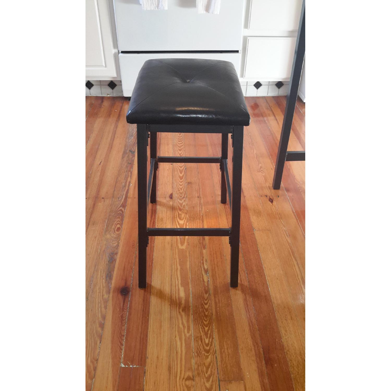 Istikbal Furniture Cultured Marble Dining Room Table w/ 2 Stools - image-5