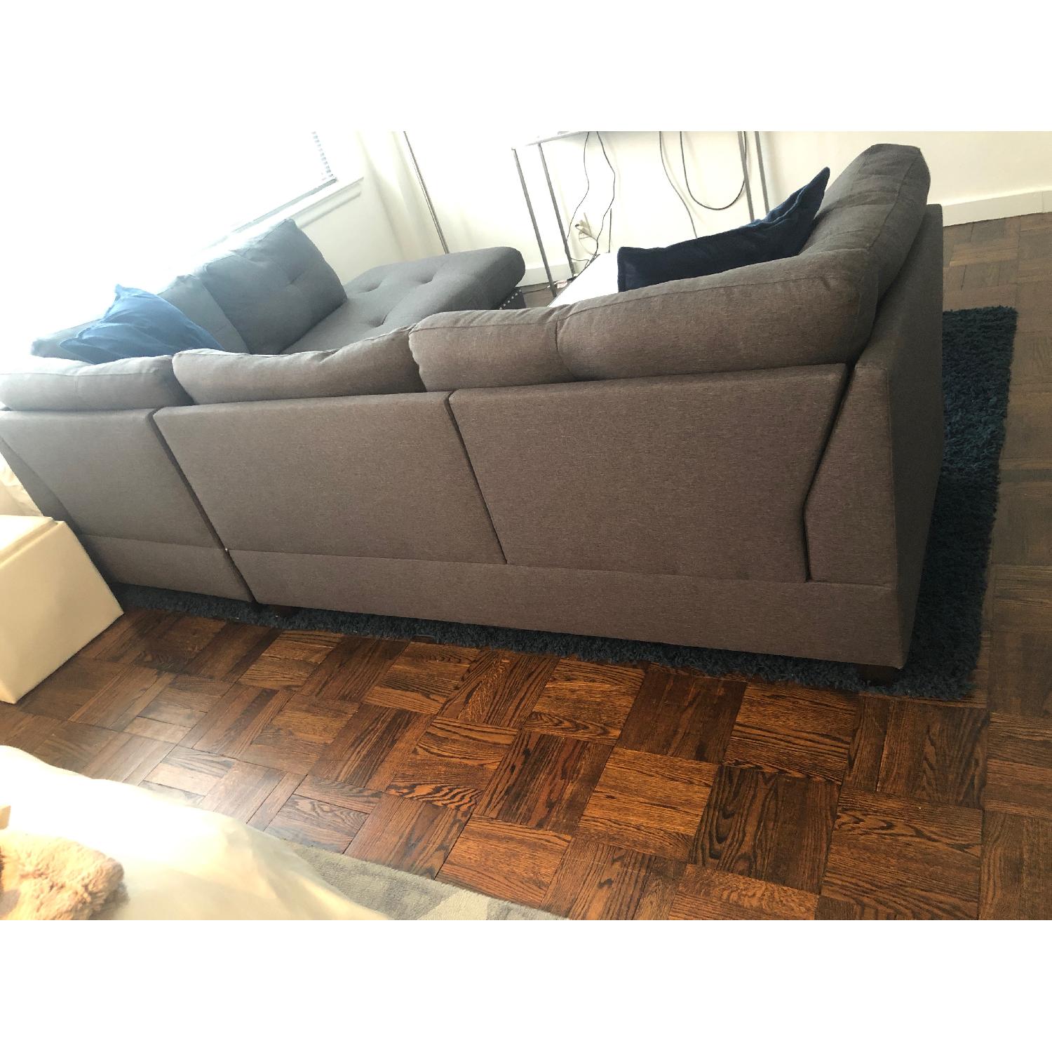 Alcott Hill Charlemont Reversible Sectional Sofa & Ottoman - image-6