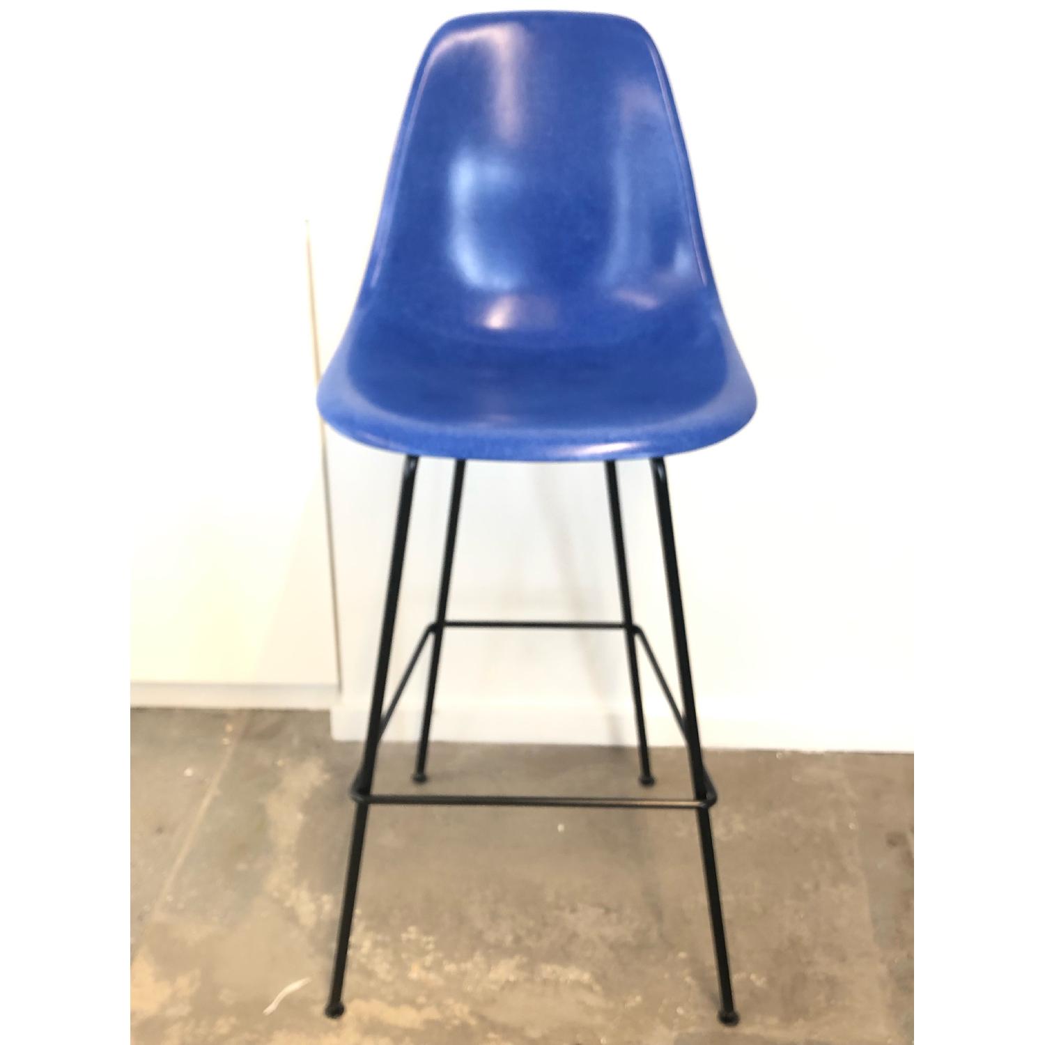Herman Miller Eames Molded Fiberglass Stools - image-2
