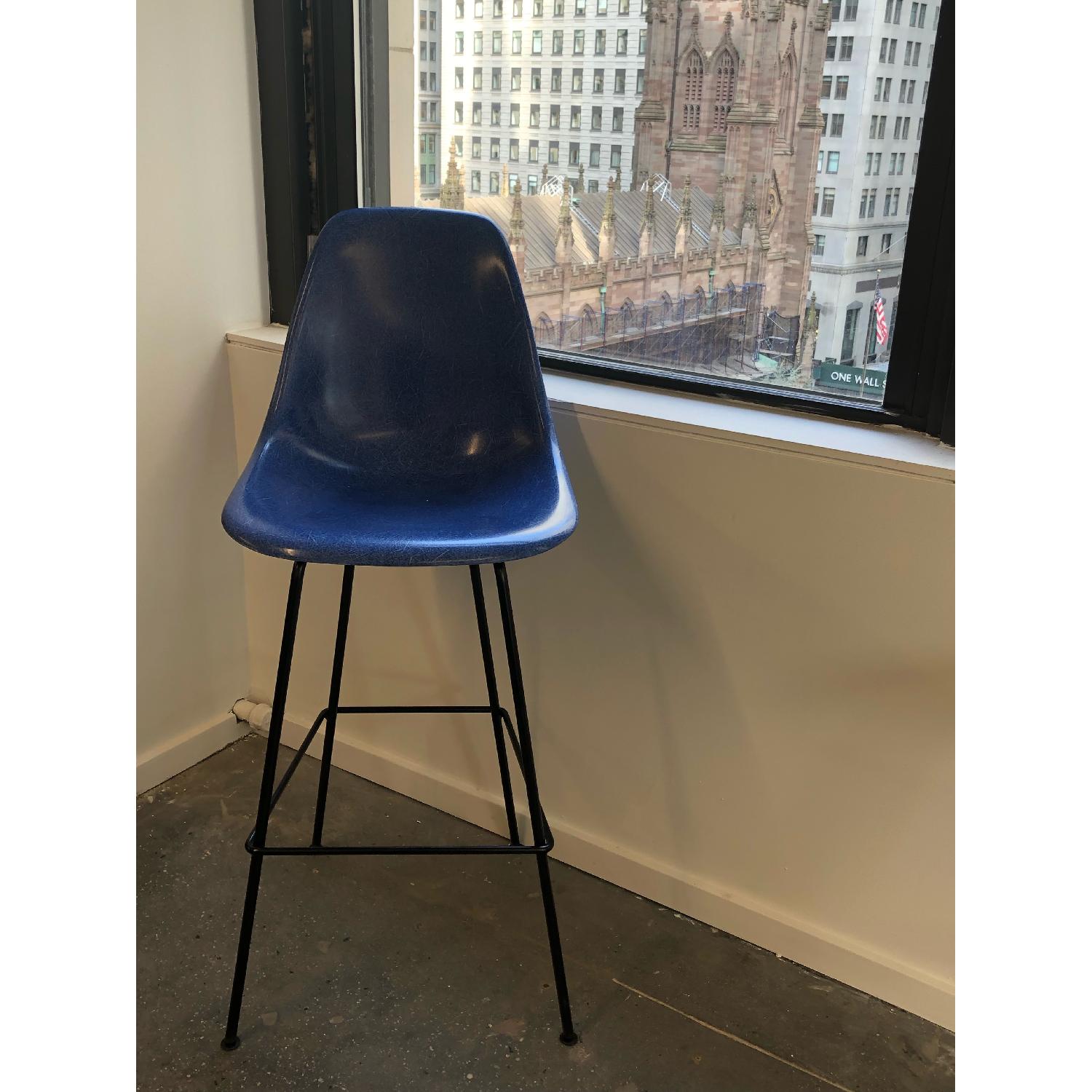 Herman Miller Eames Molded Fiberglass Stools - image-16