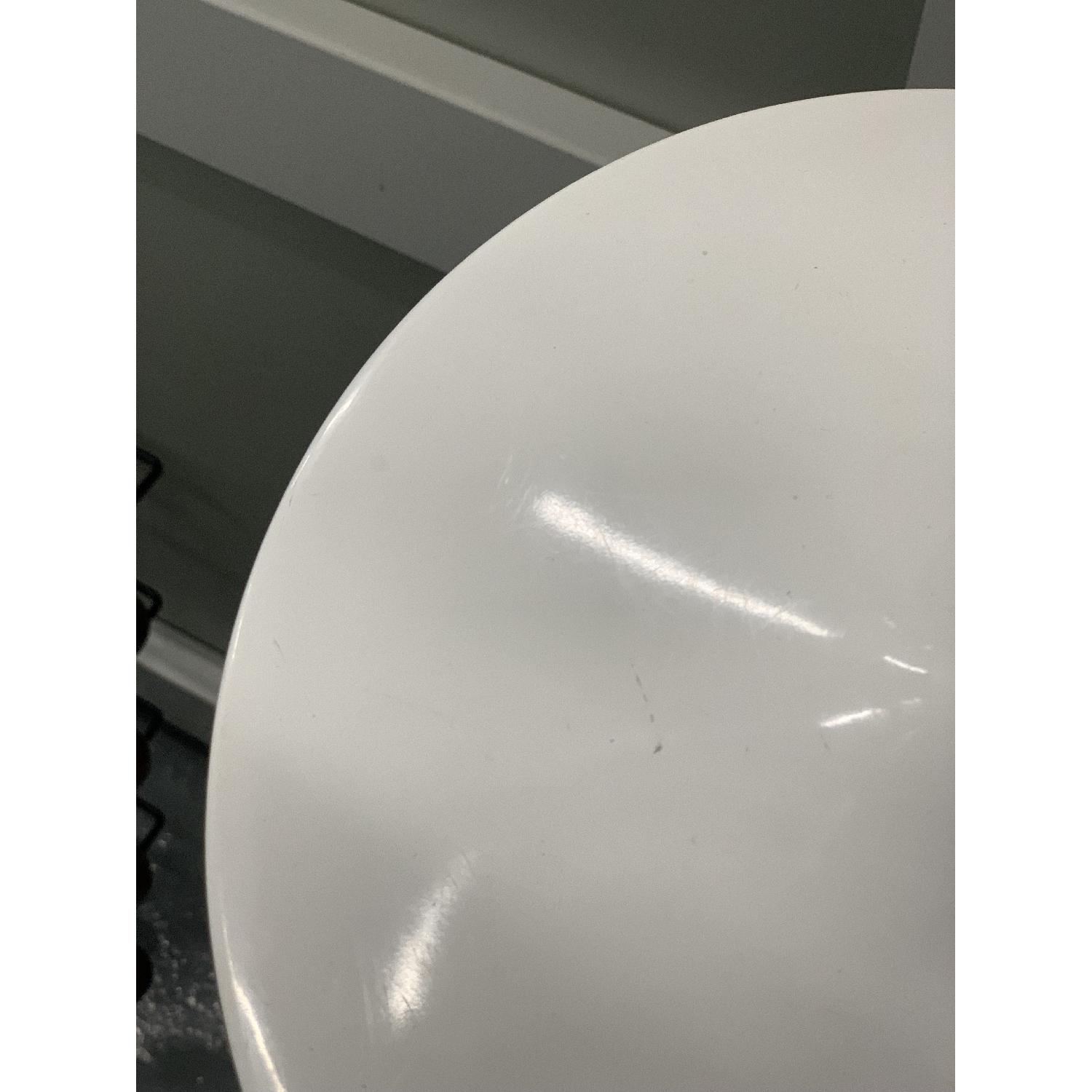 Knoll Studio Eero Saarinen Oval Pedestal Side Table - image-5