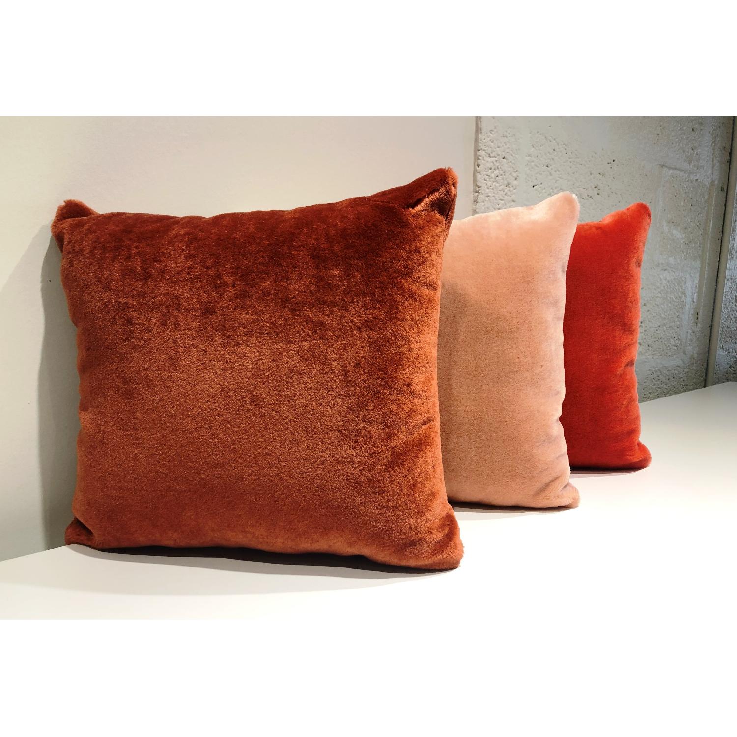 Honore Mohair Bench w/ 3 Decorative Pillows - image-5