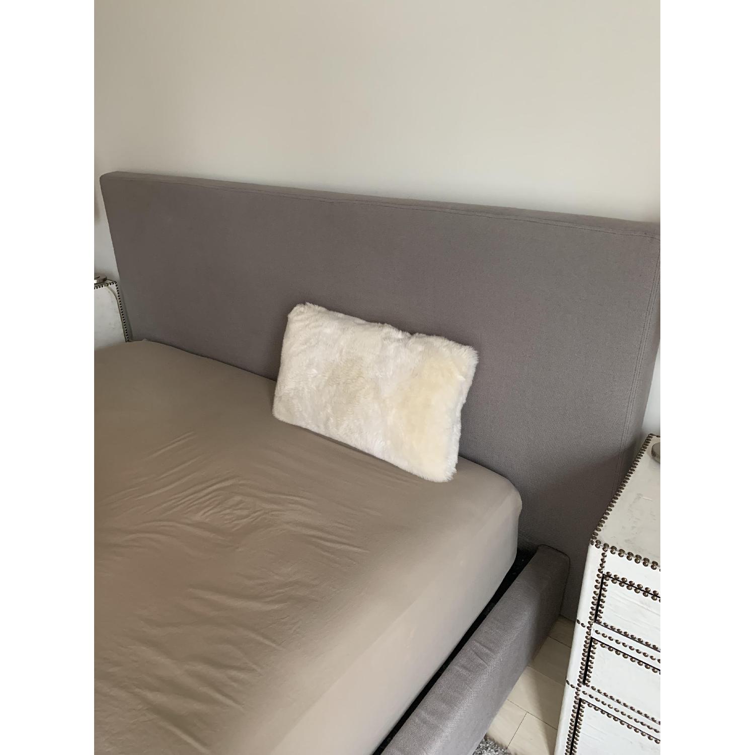 Restoration Hardware Sullivan Fabric Platform King Bed - image-2