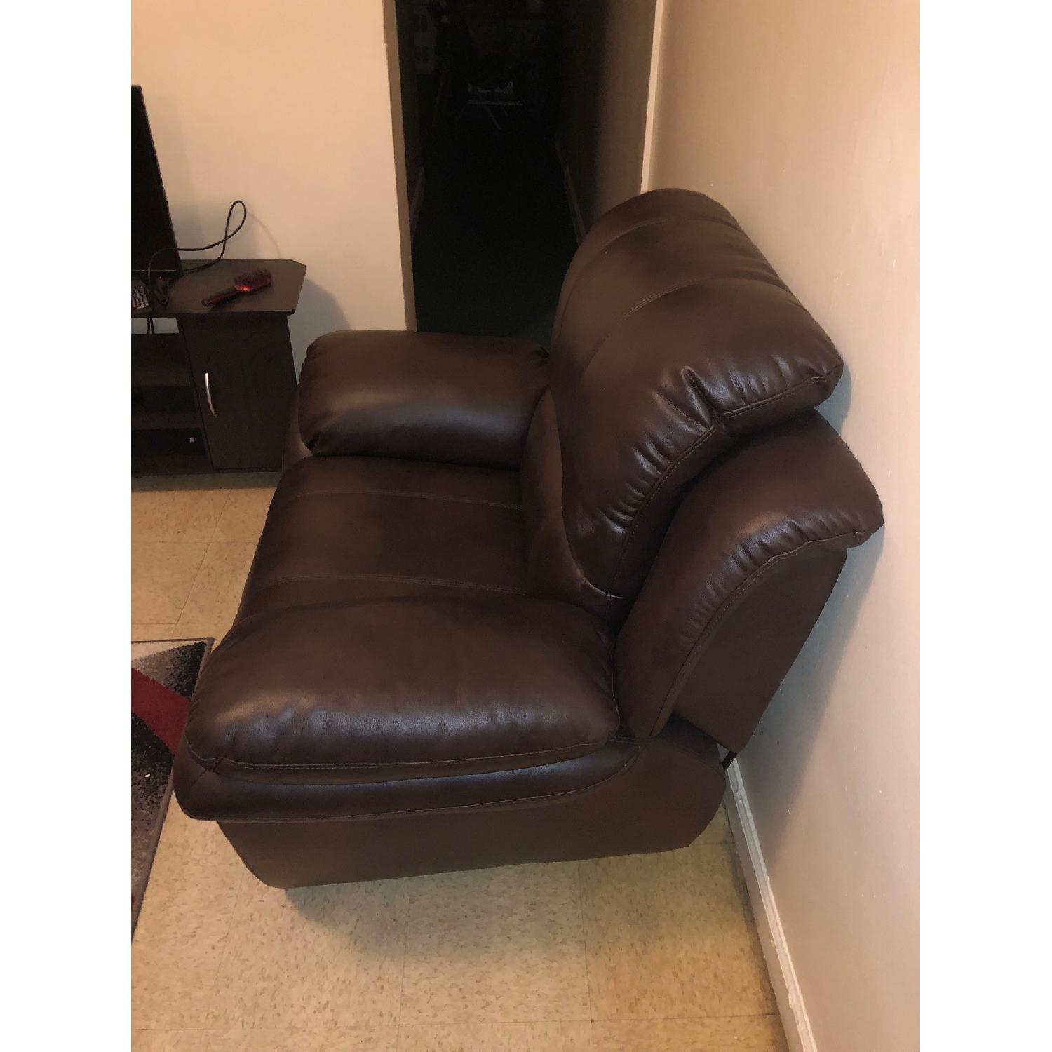 McKenna Rocker Recliner - image-3