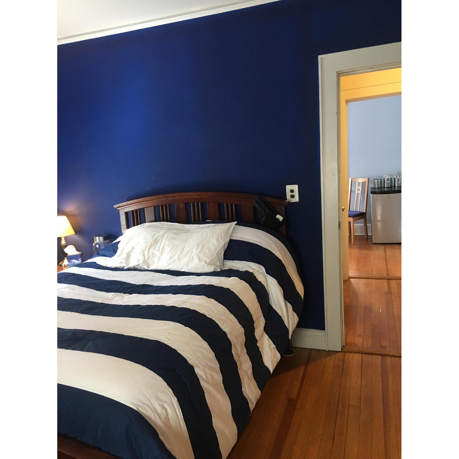 Kincaid Cherry Wood Full Size Platform Bed Frame - image-2