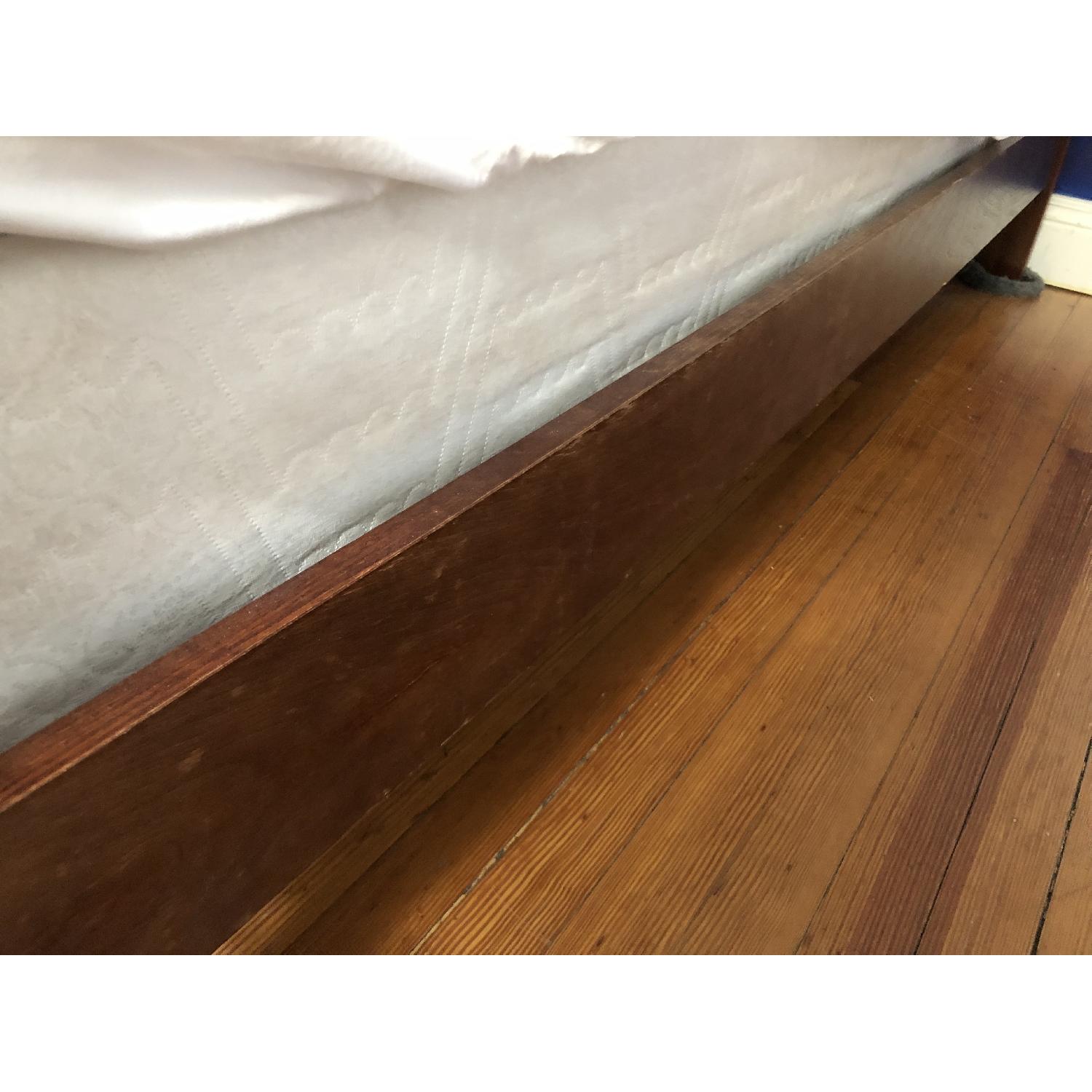 Kincaid Cherry Wood Full Size Platform Bed Frame - image-7