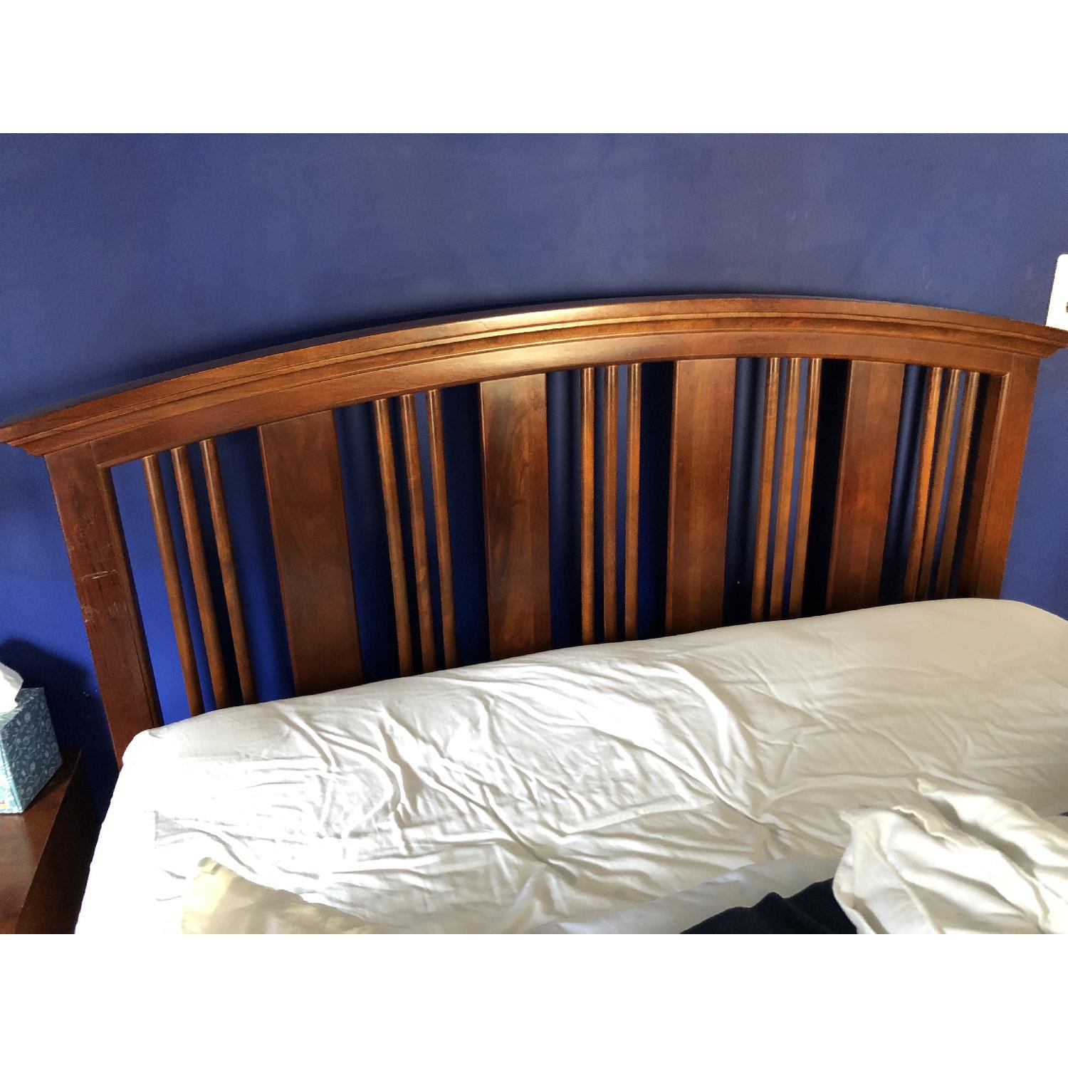 Kincaid Cherry Wood Full Size Platform Bed Frame - image-8