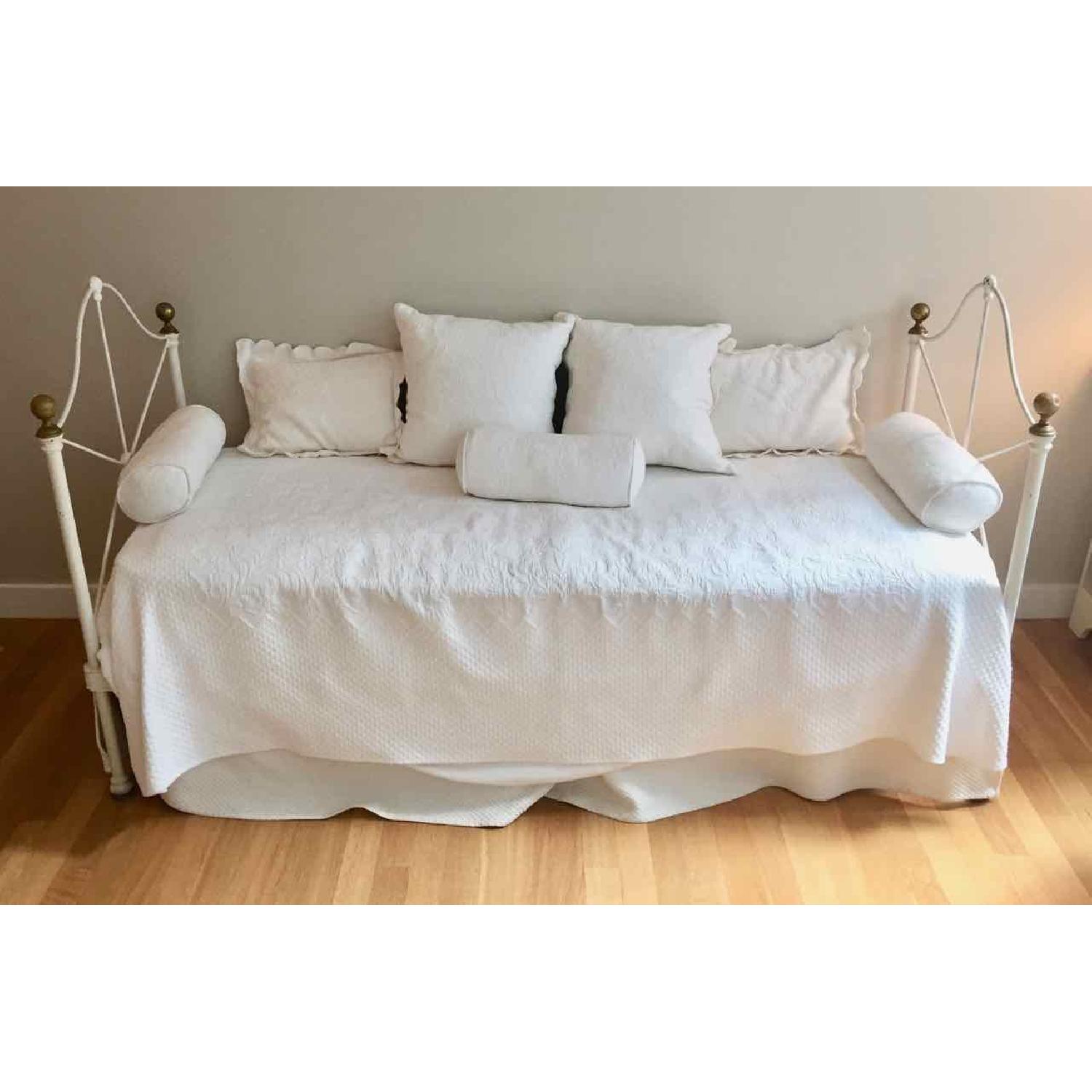 Cast Iron DayBed - image-1
