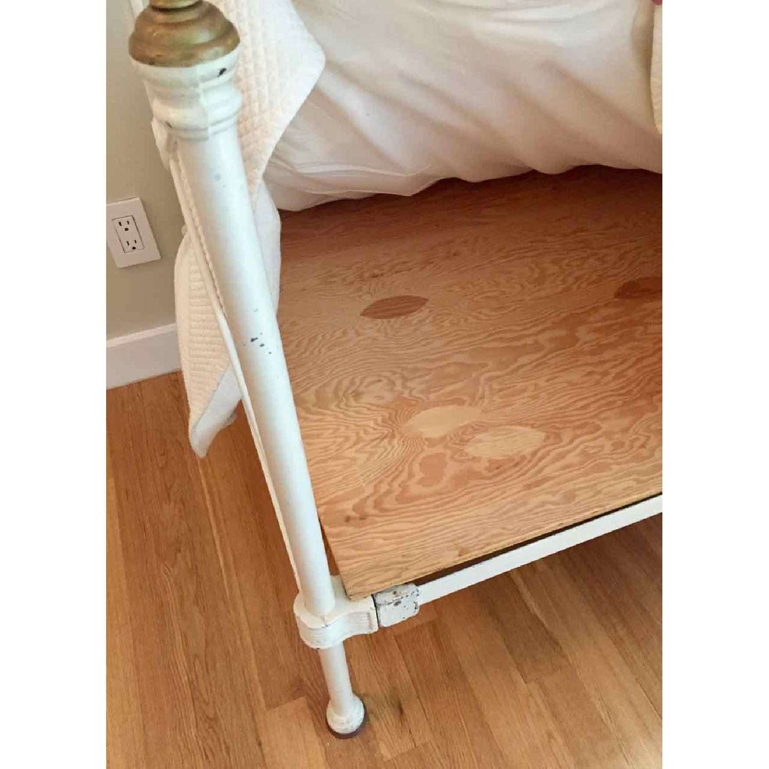 Cast Iron DayBed - image-2