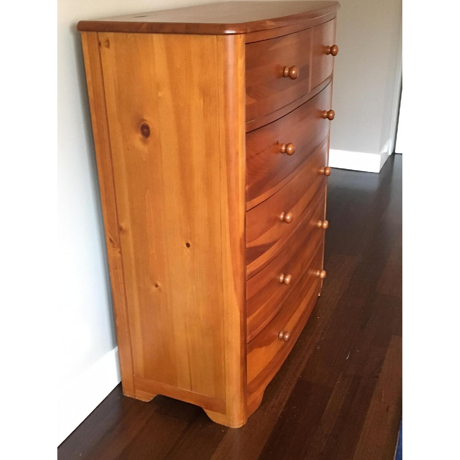 Stanley Furniture 6 Drawer Dresser - image-1