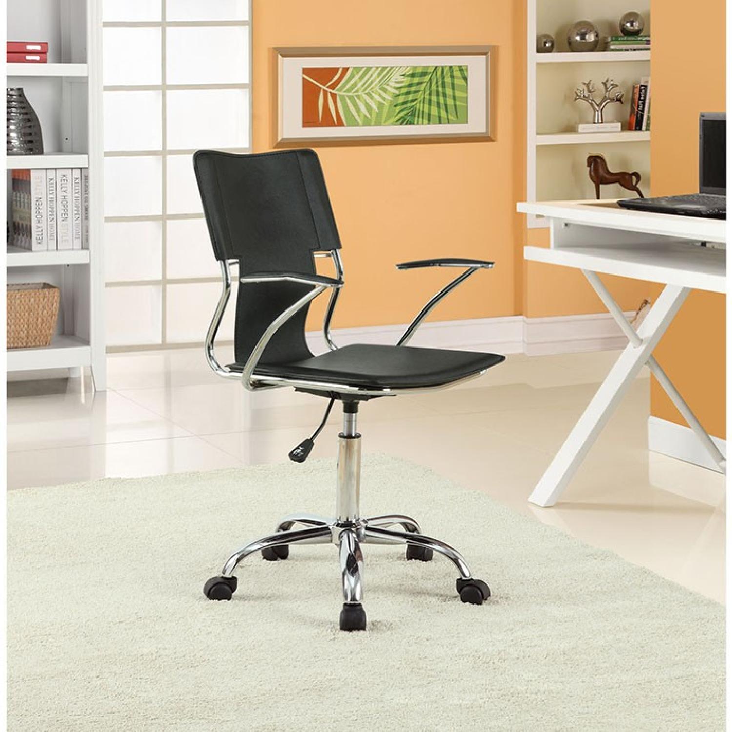 Manhattan Home Design Padded Office Chair in Black - image-4
