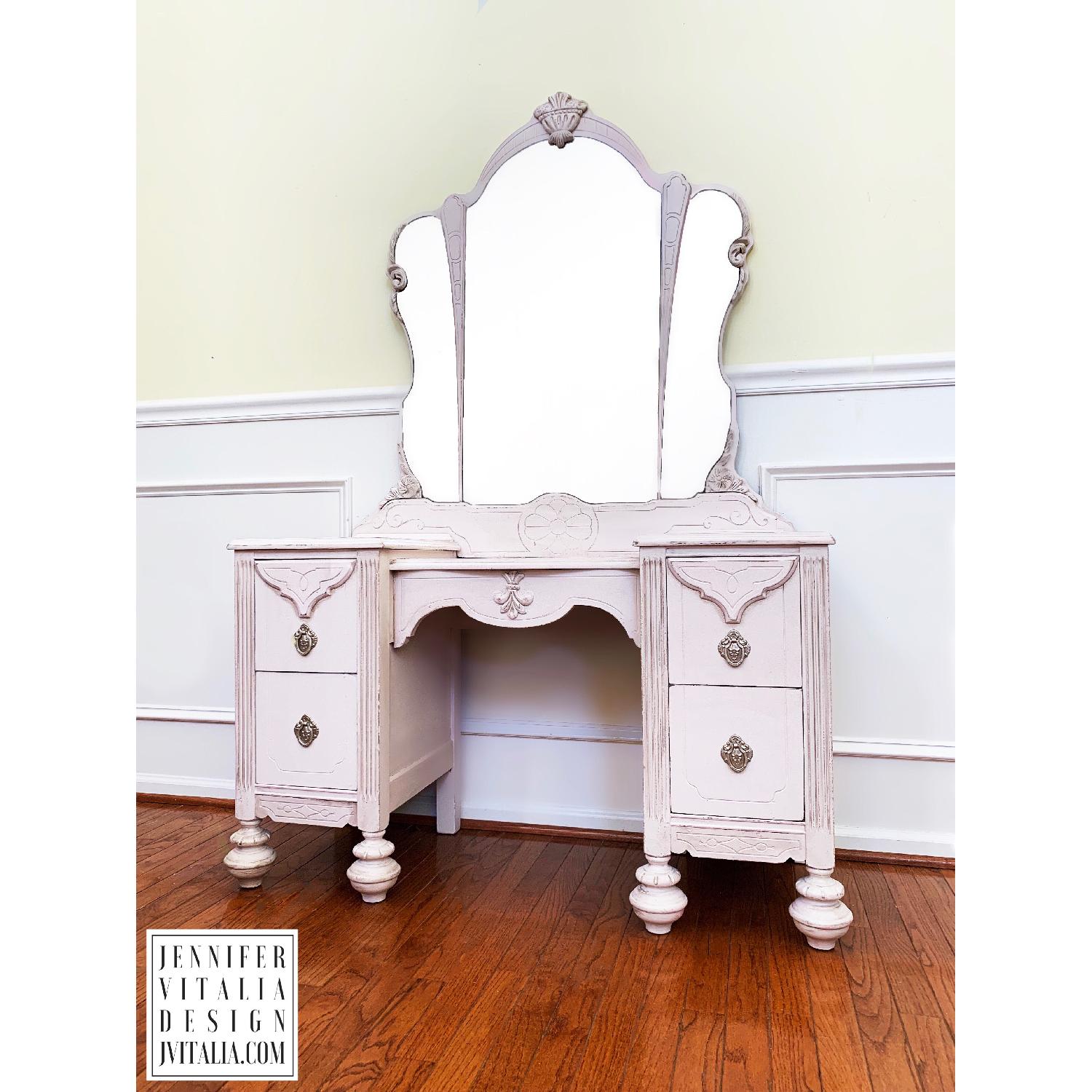 Baby Pink Teenager Makeup Vanity - image-3