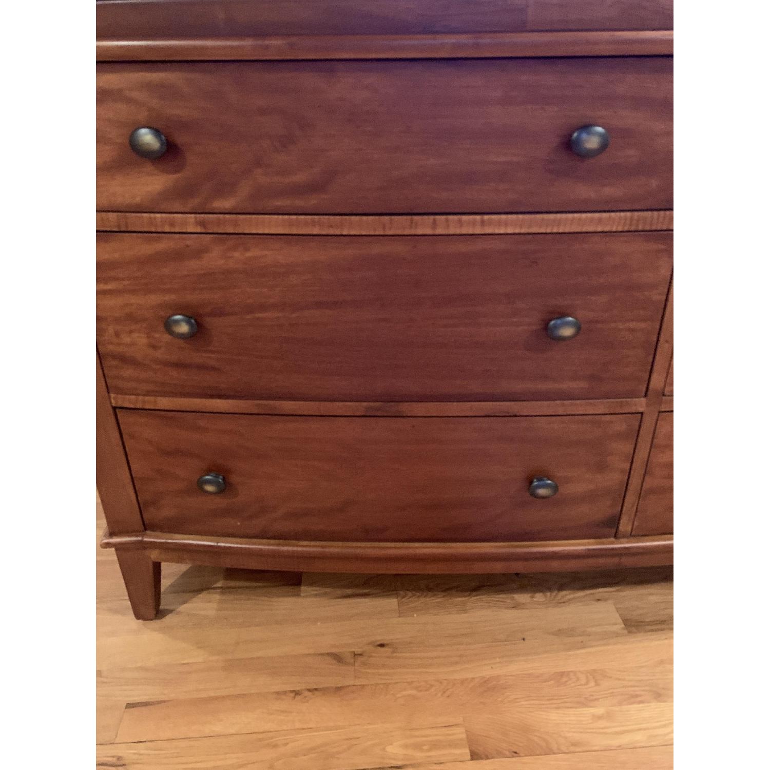 Romweber 6 Drawer Bedroom Dresser - image-4