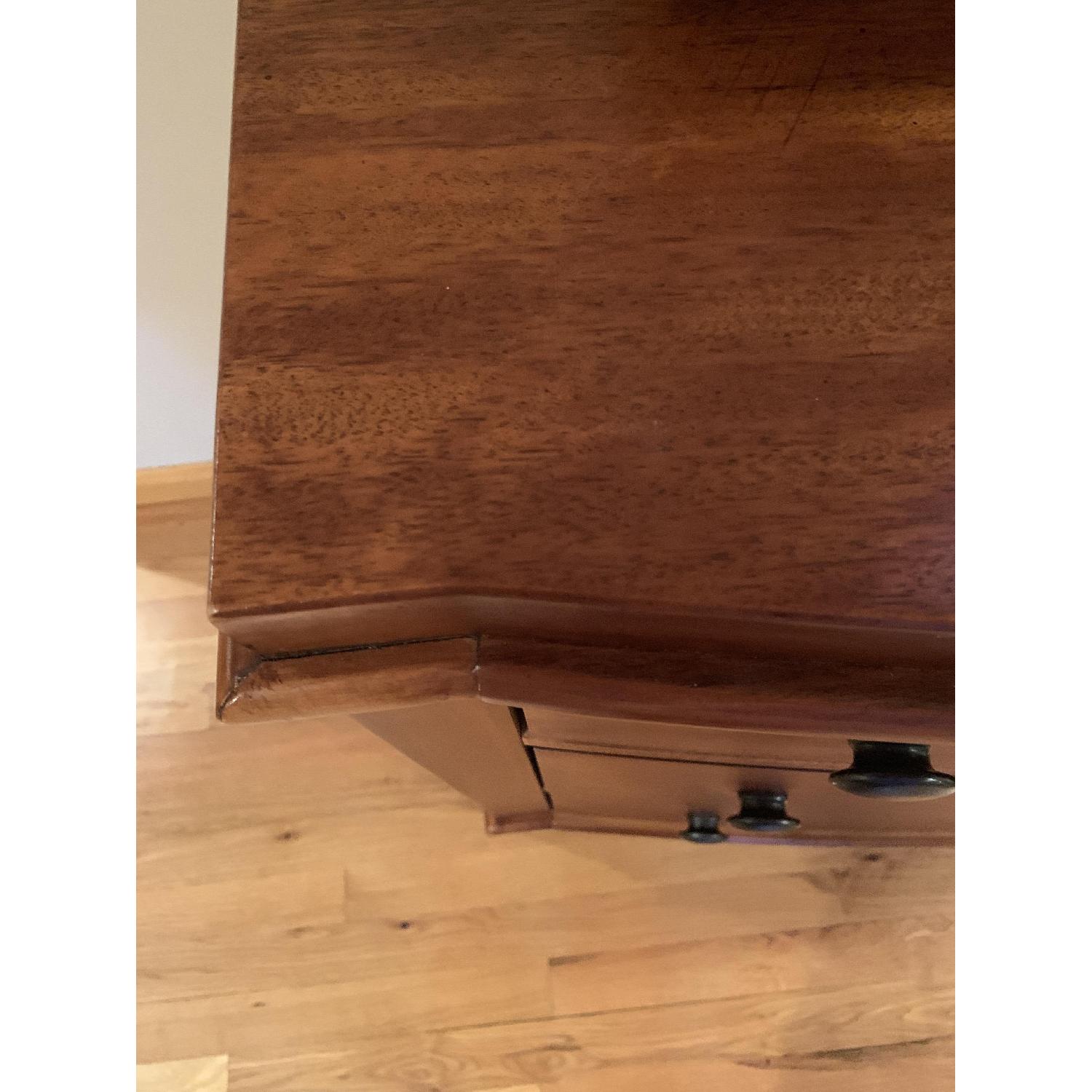 Romweber 6 Drawer Bedroom Dresser - image-5