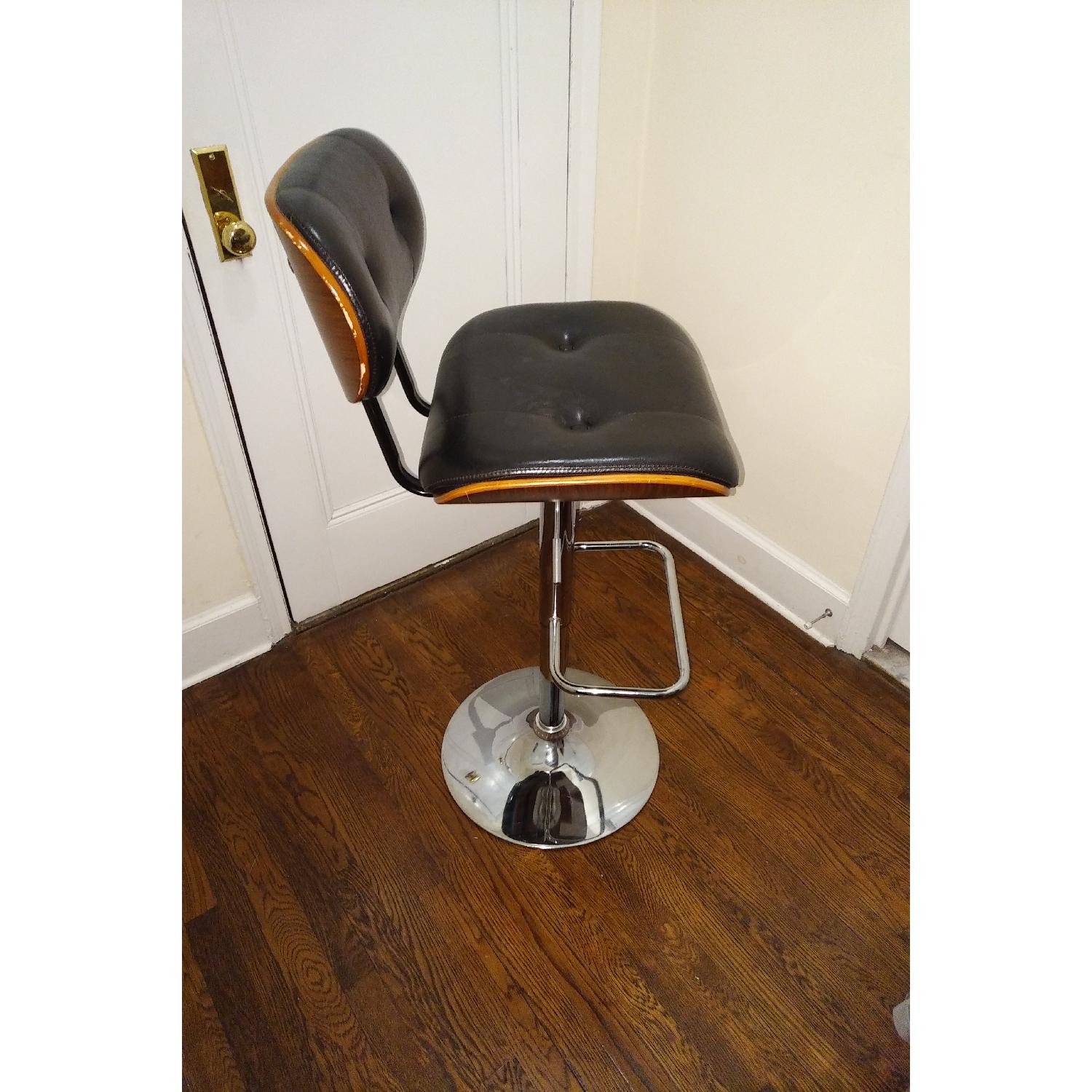 Ampersand Owen Airlift Stools - image-4