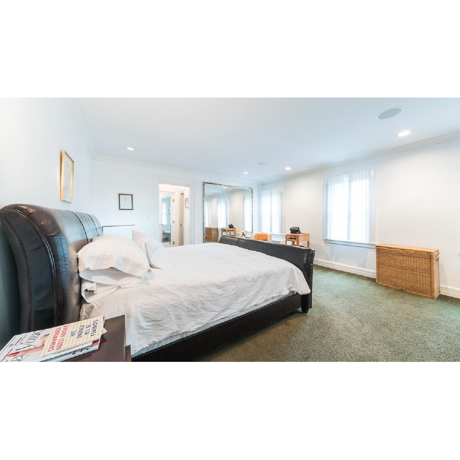 Mitchell Gold + Bob Williams King Leather Sleigh Bed - image-3