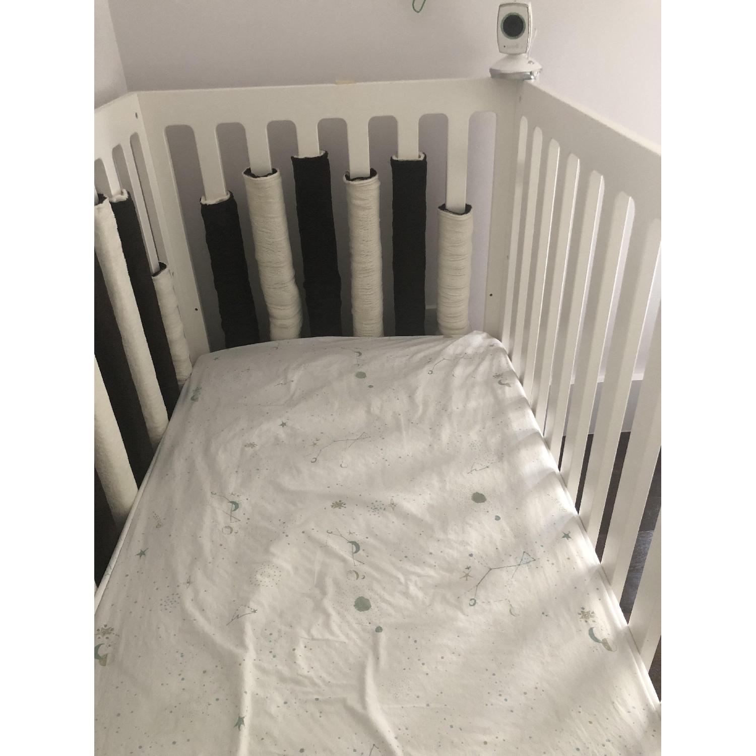 oeuf arbor crib