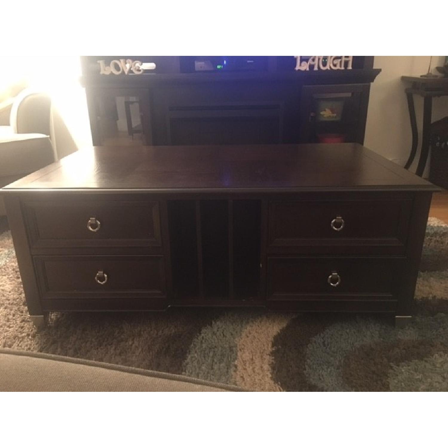 Raymour & Flanigan Cocktail Table - image-0