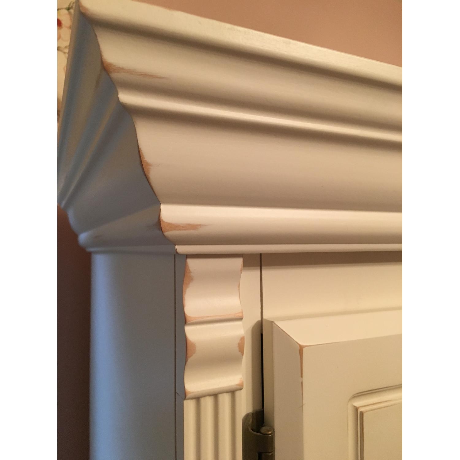 Bellini Jessica Collection Armoire in Antique White - image-2