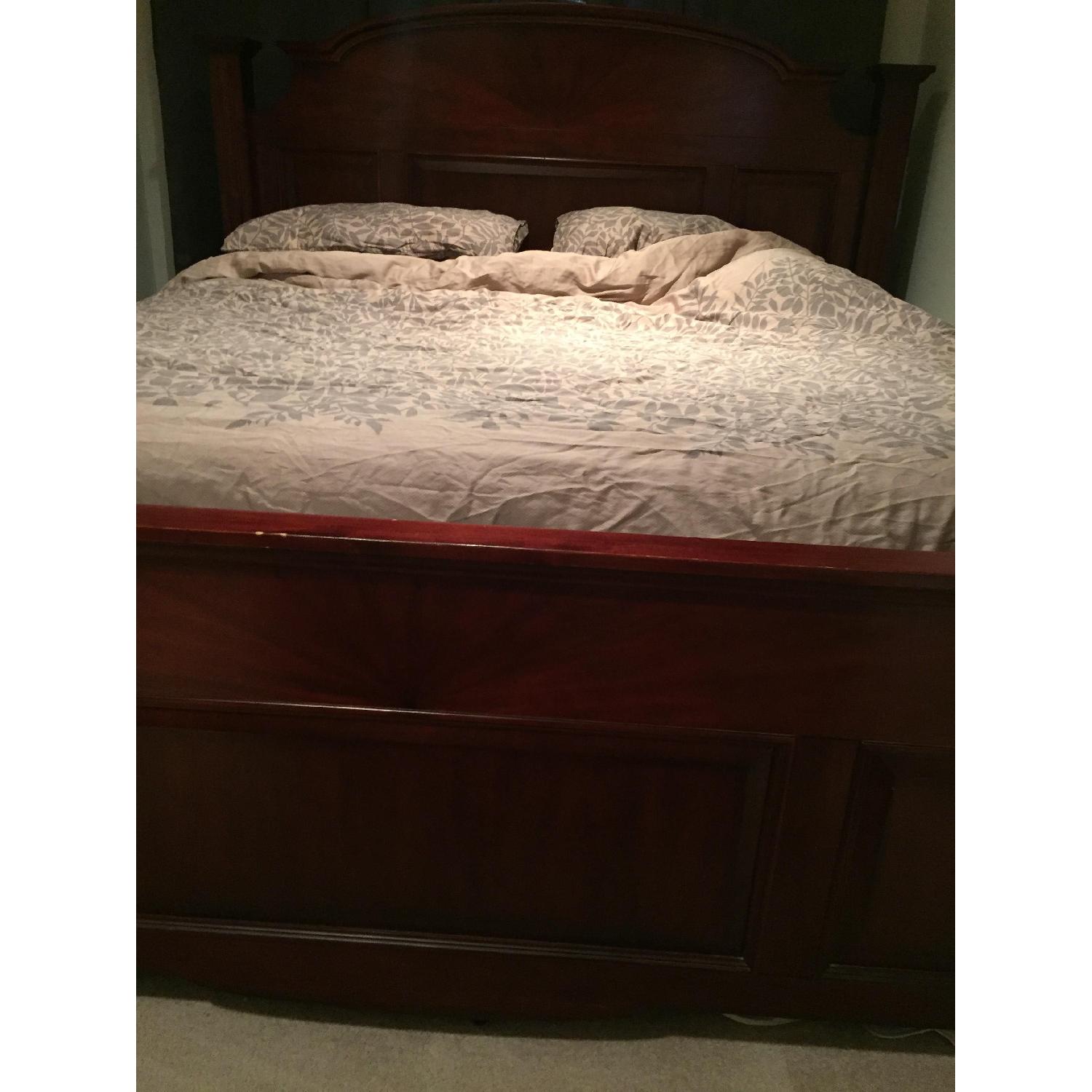 Raymour & Flanigan King Wood Panel Bed Frame - image-3