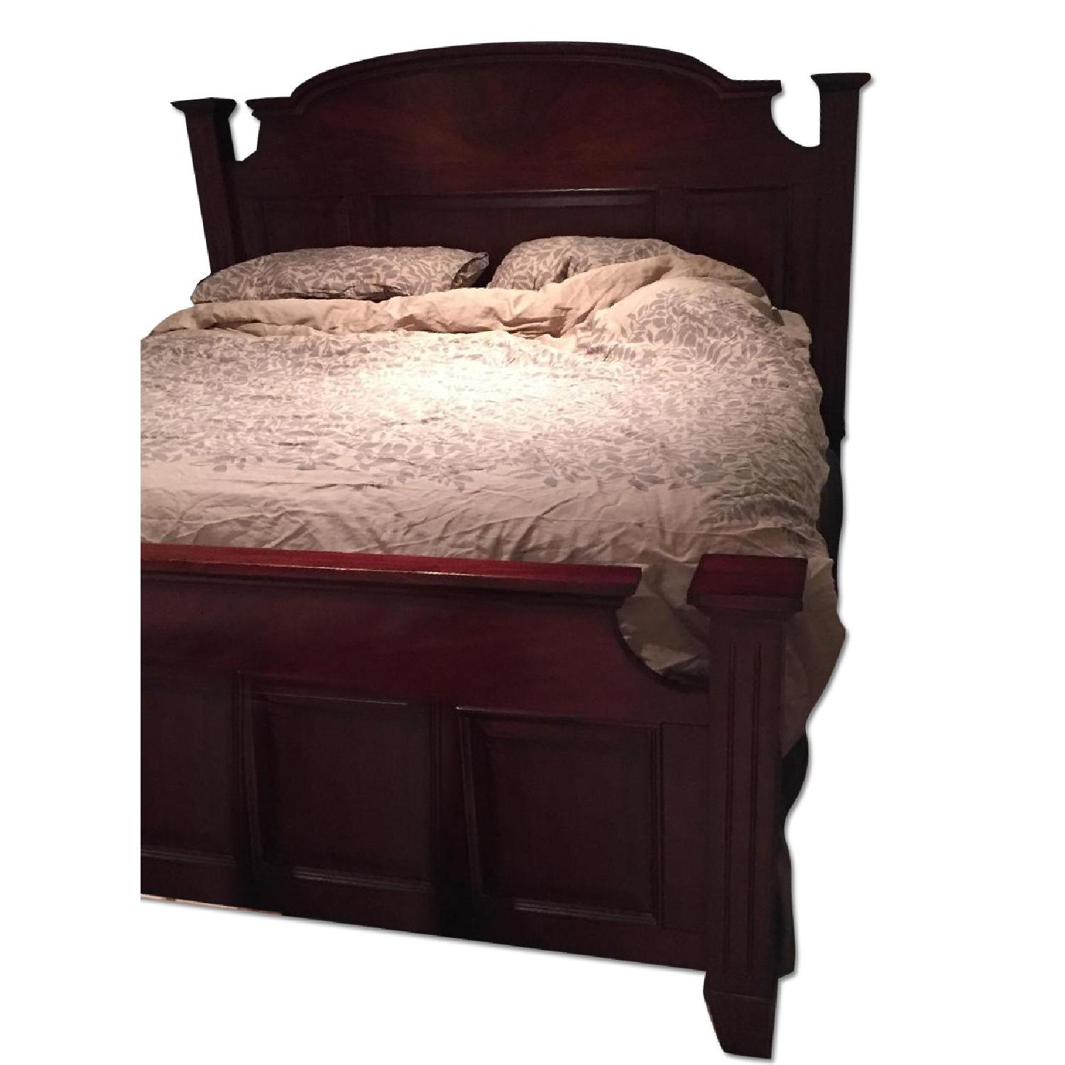 Raymour & Flanigan King Wood Panel Bed Frame - image-0