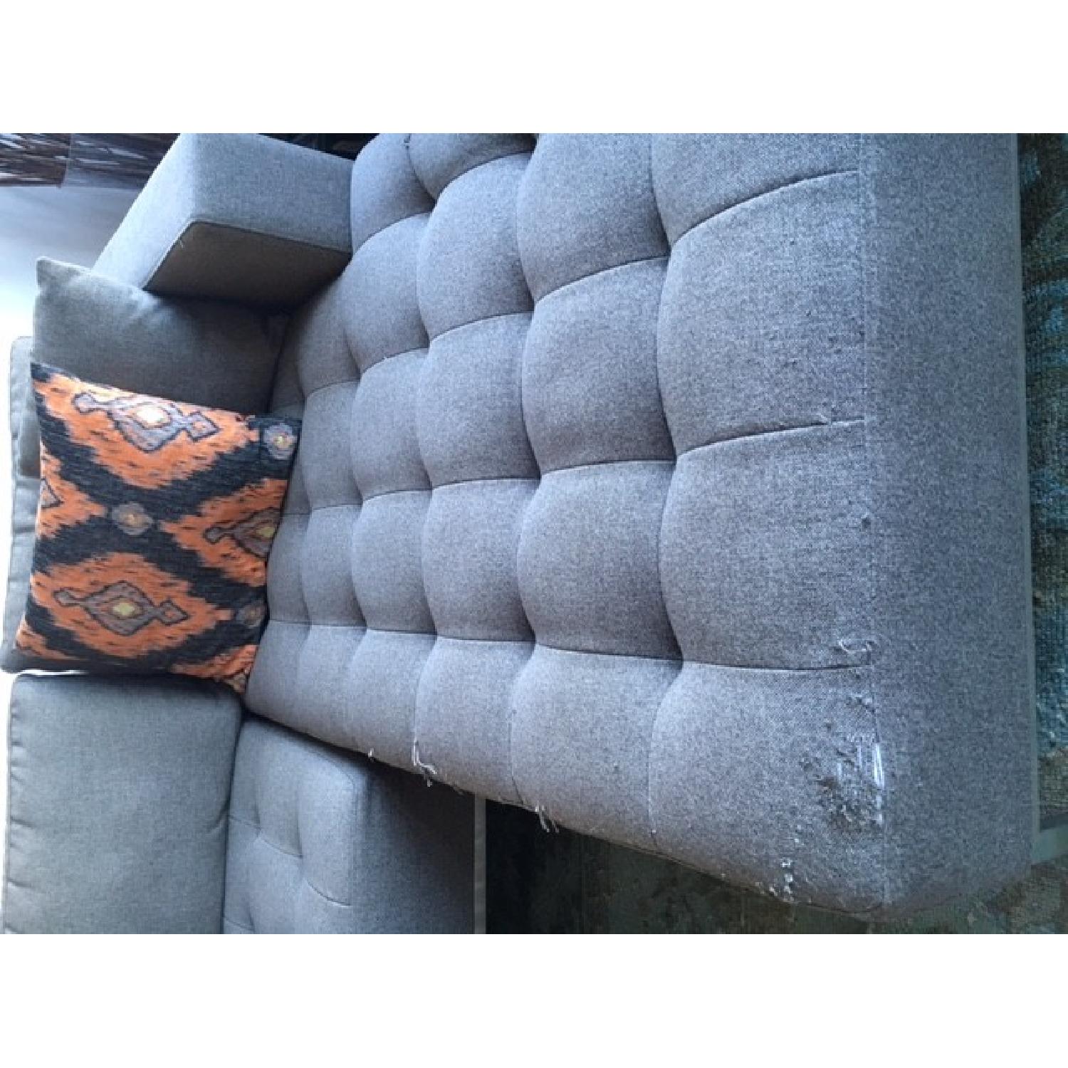 Gus Modern Carter Sectional - image-2