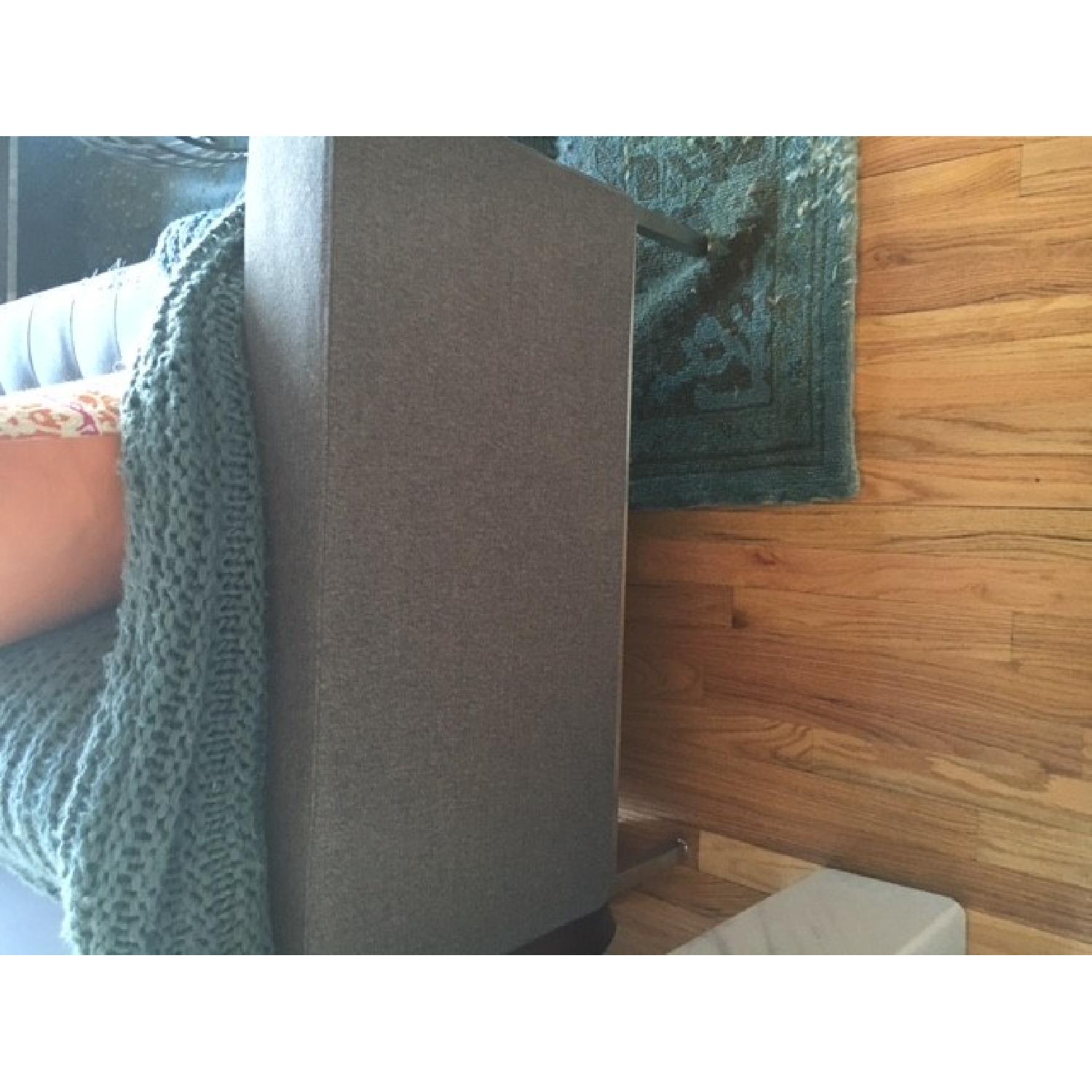 Gus Modern Carter Sectional - image-7