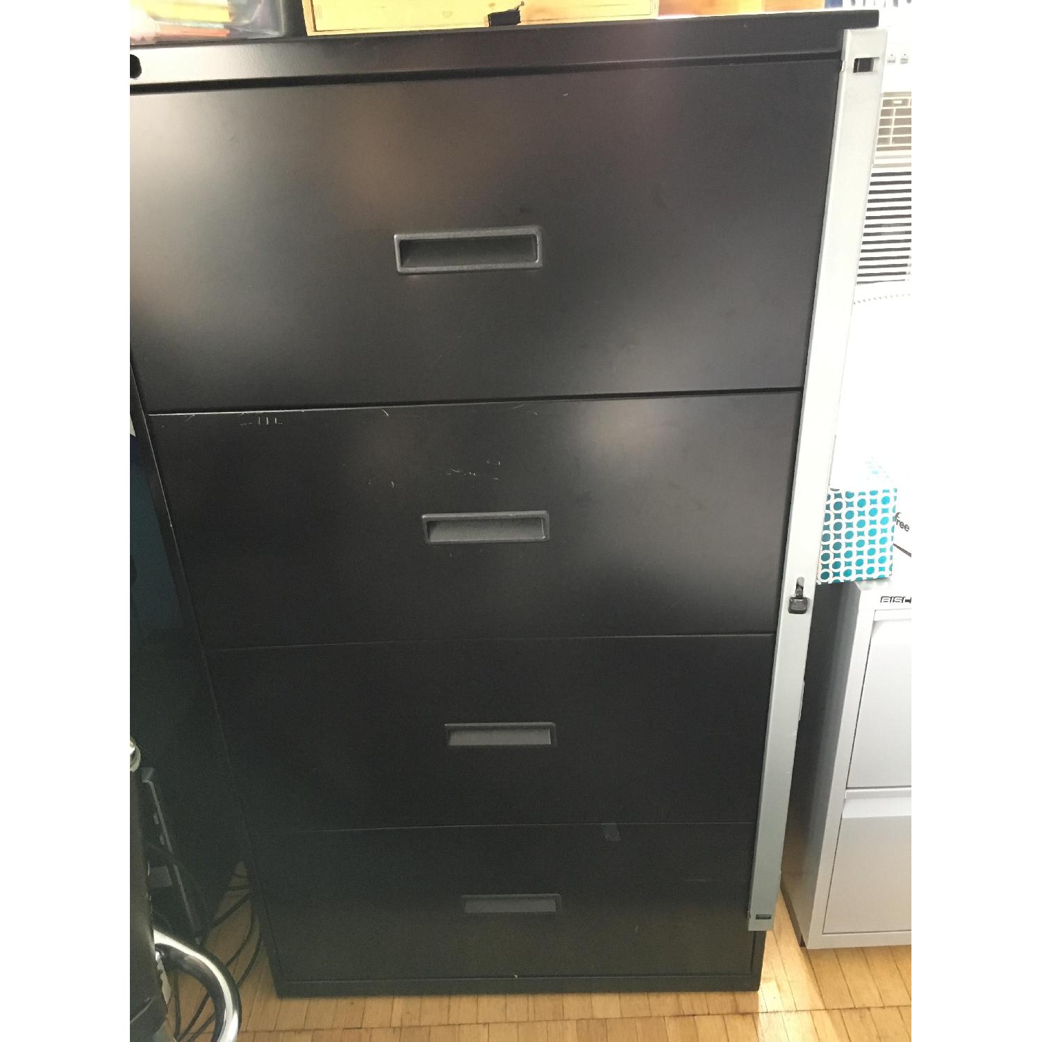 Hon 4 Drawer Lateral File Cabinet w/ Extra Lock - AptDeco