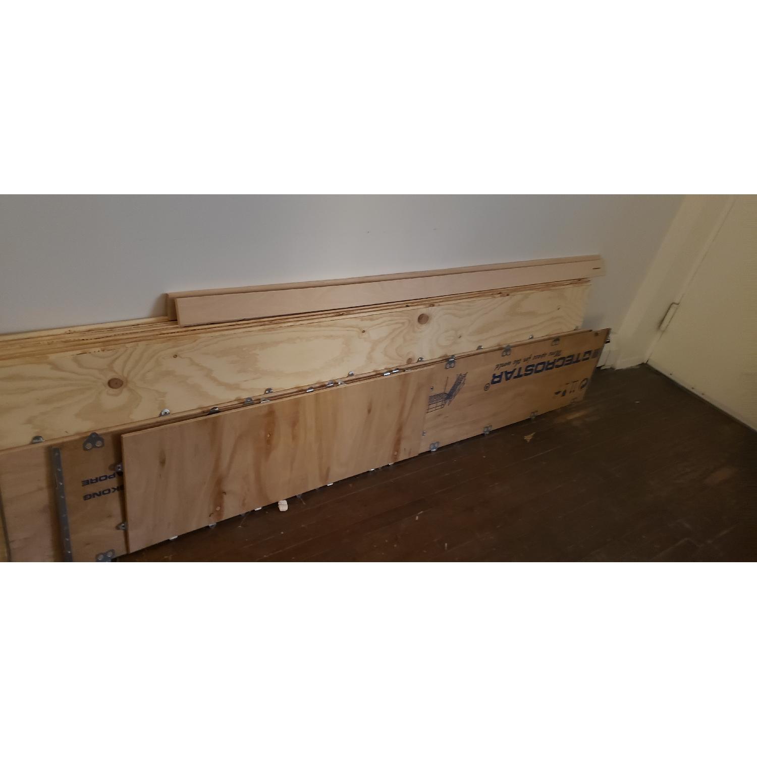 Loft Bed TS 8 w/ Lateral Stairs - image-3