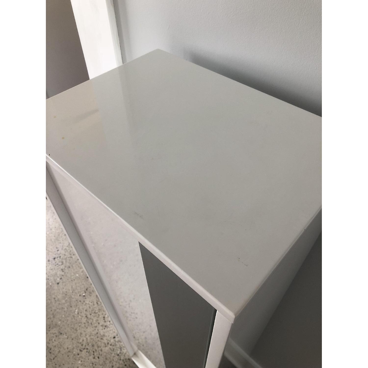 CB2 Tall Corner Bathroom w/ 1 Door AptDeco