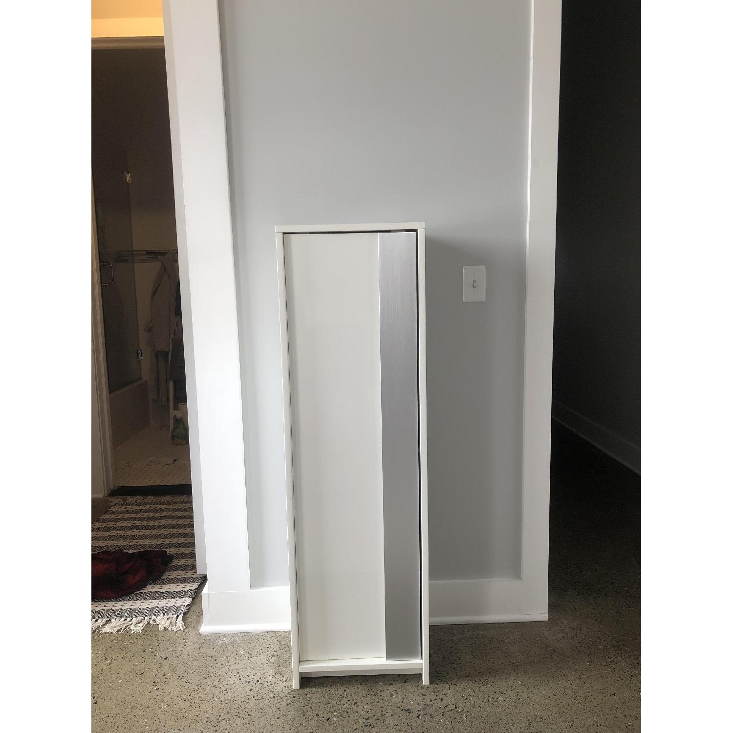 CB2 Tall Corner Bathroom w/ 1 Door AptDeco