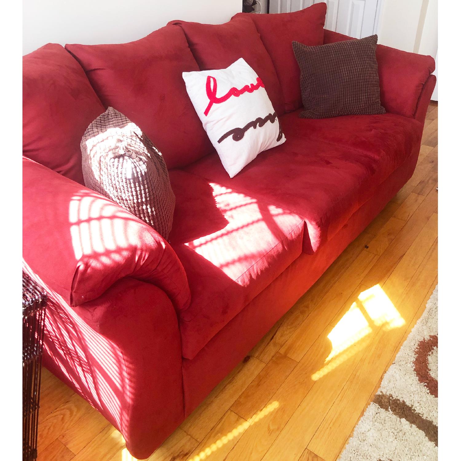 Ashley Darcy Sofa in Salsa - image-2