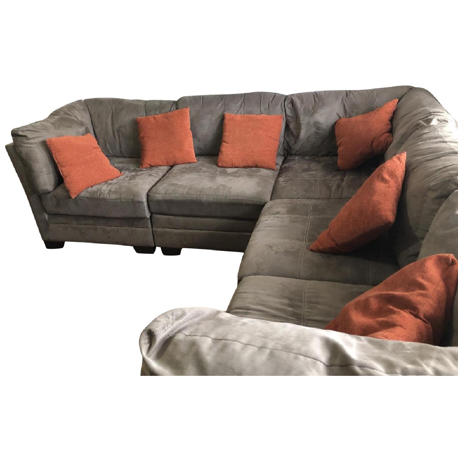 Raymour Flanigan 6 Piece Modular Sectional Sofa Aptdeco