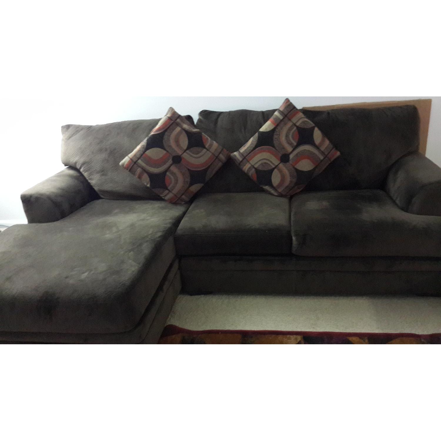 Bob's Sectional Sofas AptDeco