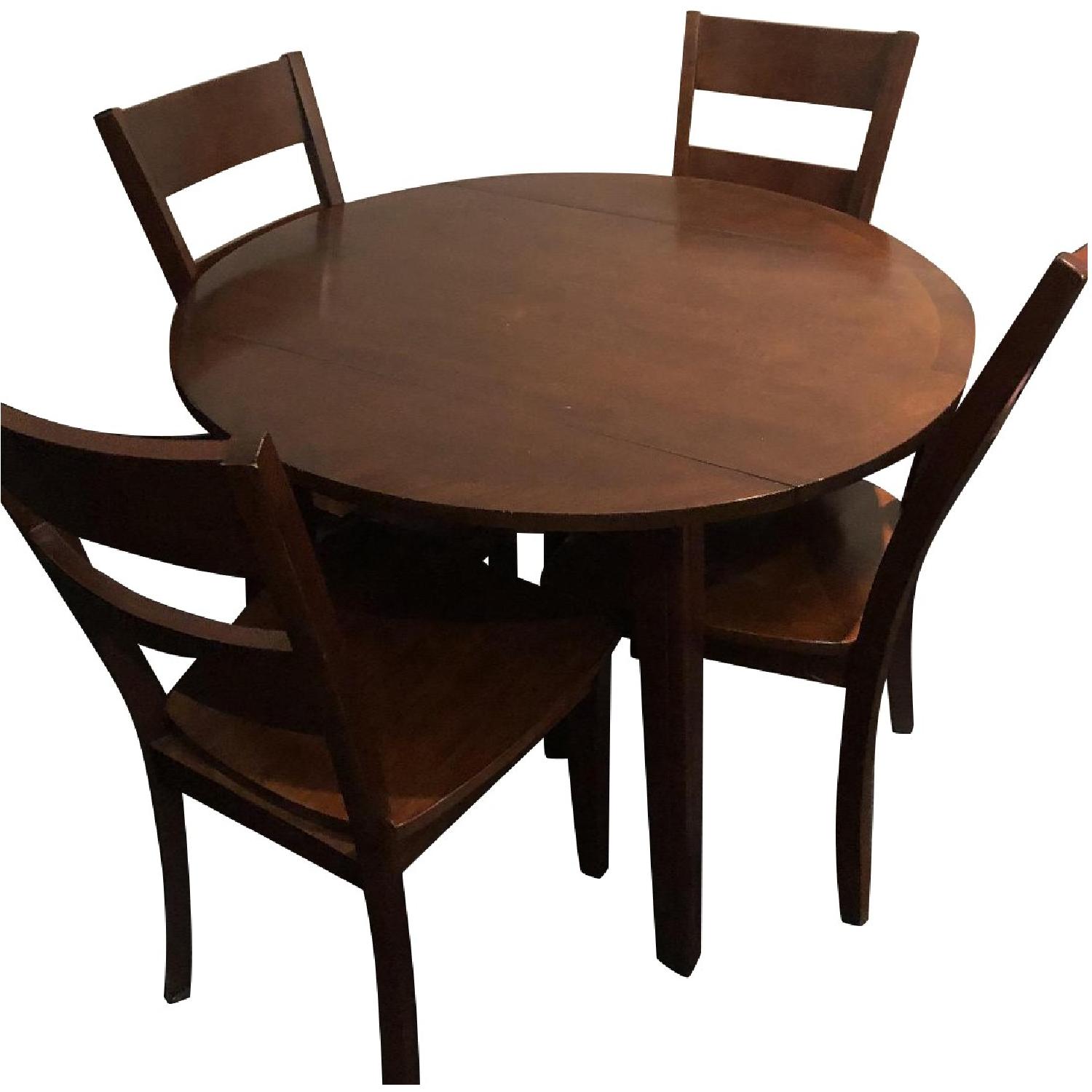 Round Wooden Dining Table w/ 4 Chairs - AptDeco