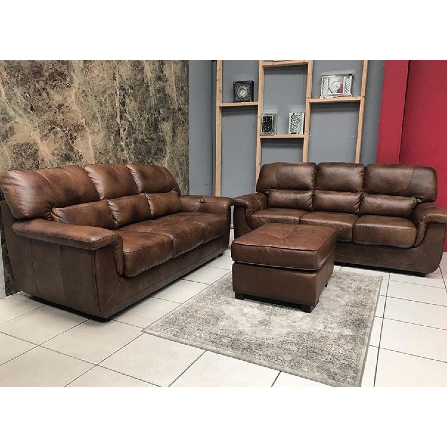 Gooves Of Florida Leather Sofa For Sale On Aptdeco