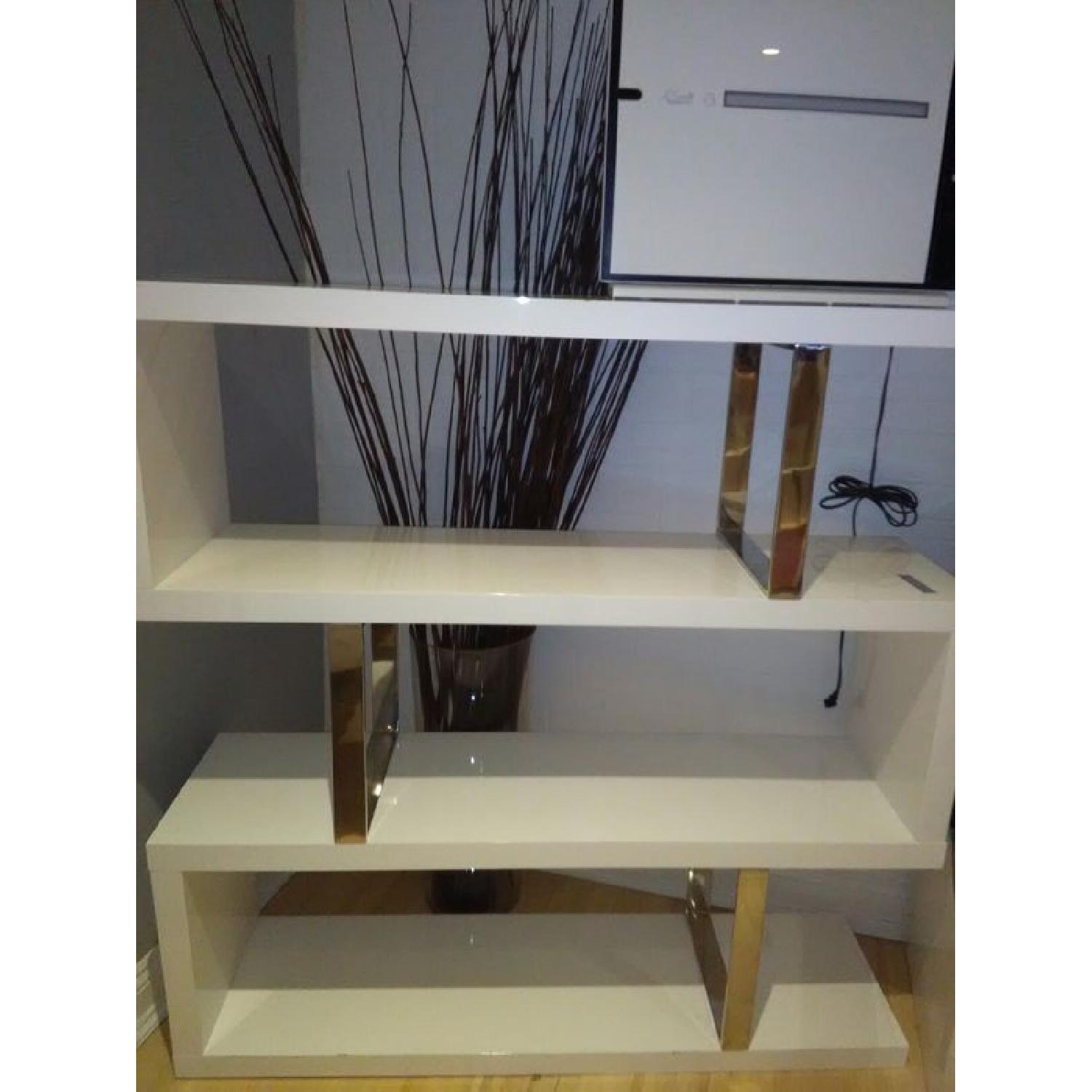 Modani White Lacquer Shelving System - image-2