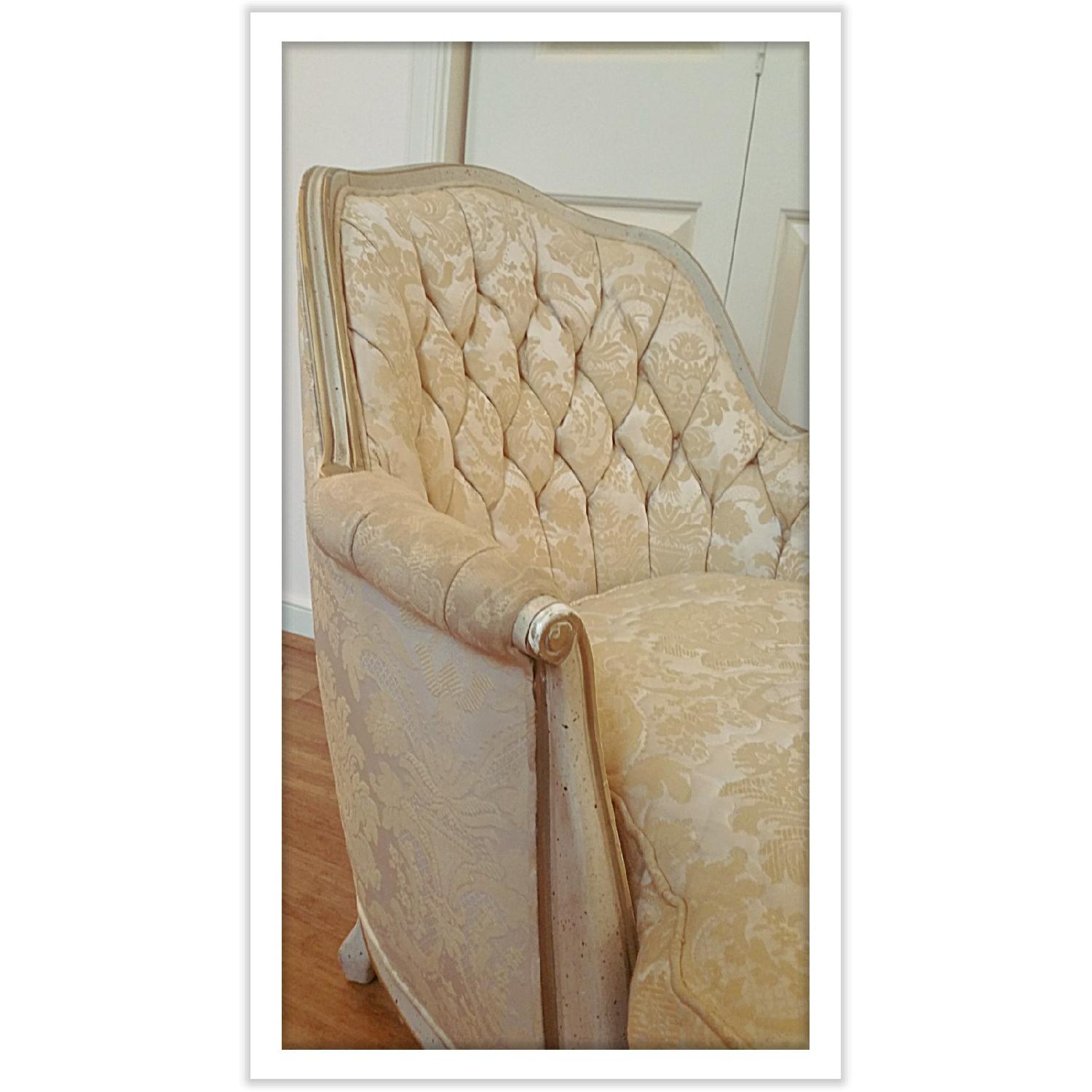 French Provincial Tufted Chaise Lounge - image-7