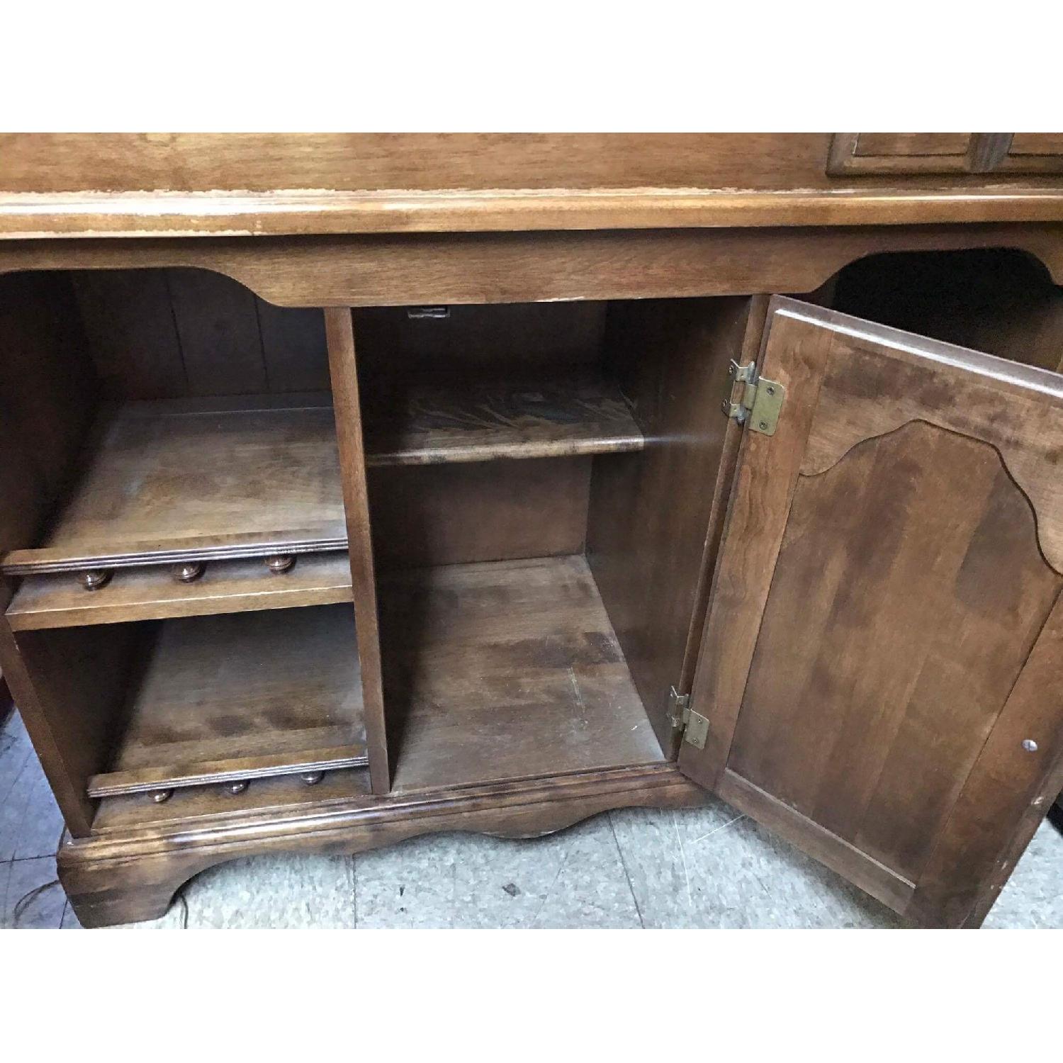 Stuart Furniture 1970s Vintage Temple Dry Sink Server - image-9