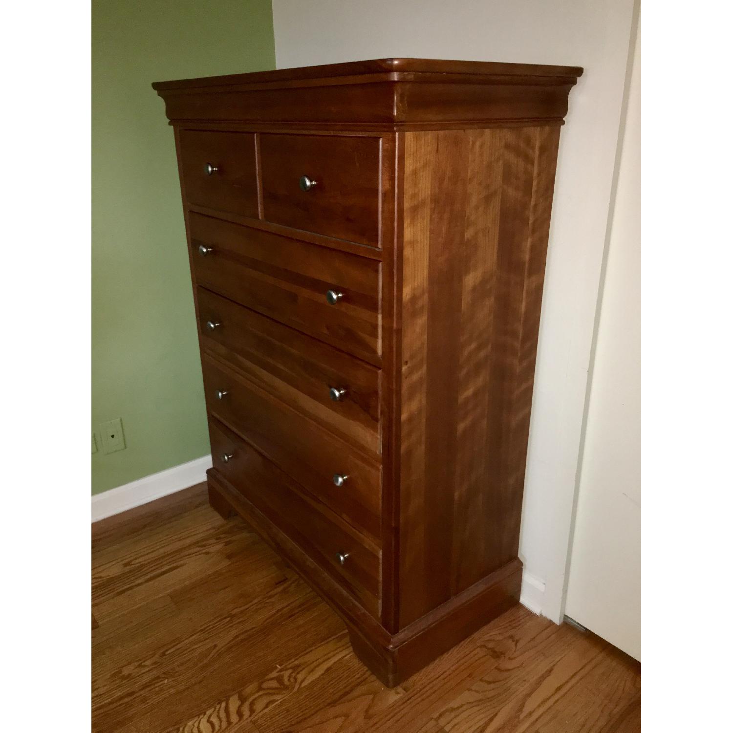 Stanley Furniture Cherry Wood 5 Drawer Dresser/Chest - image-2