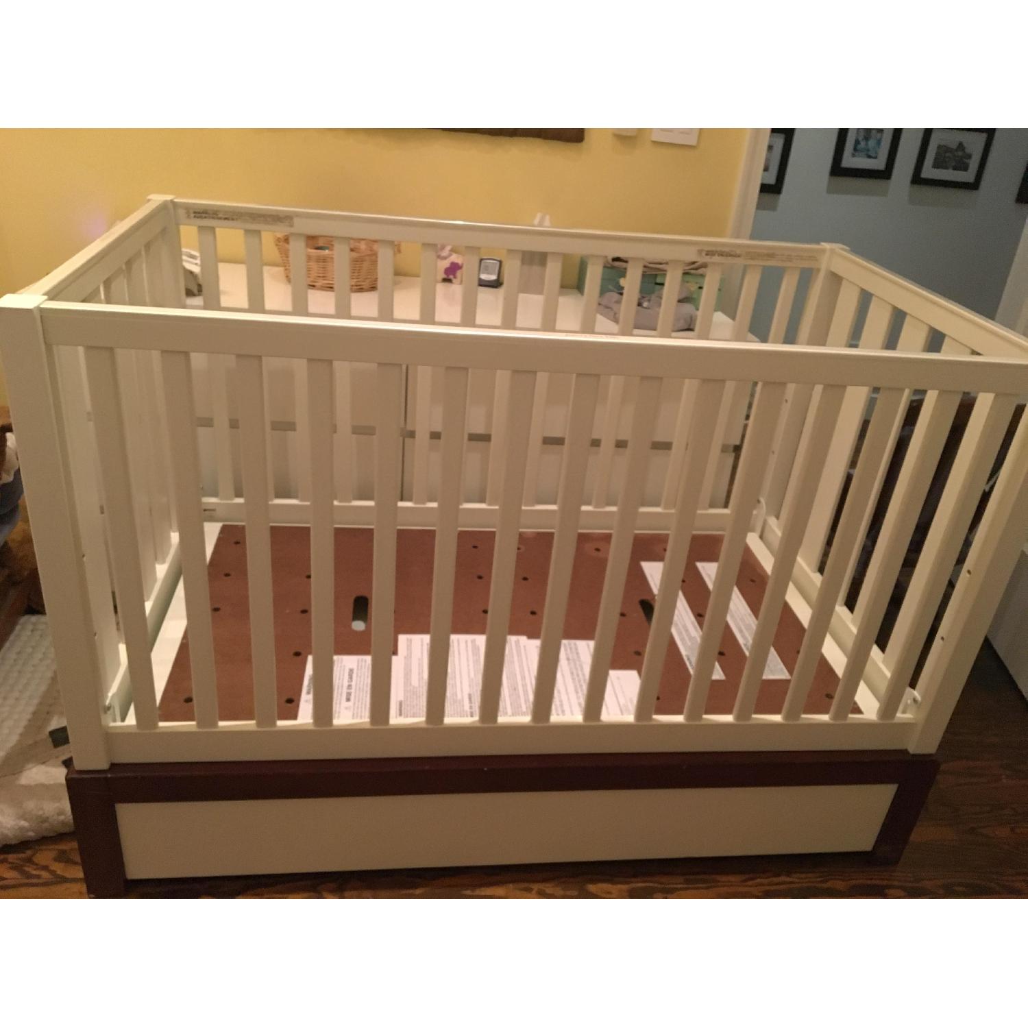 Pottery Barn Kids Skylar Fixed Gate Crib - image-3