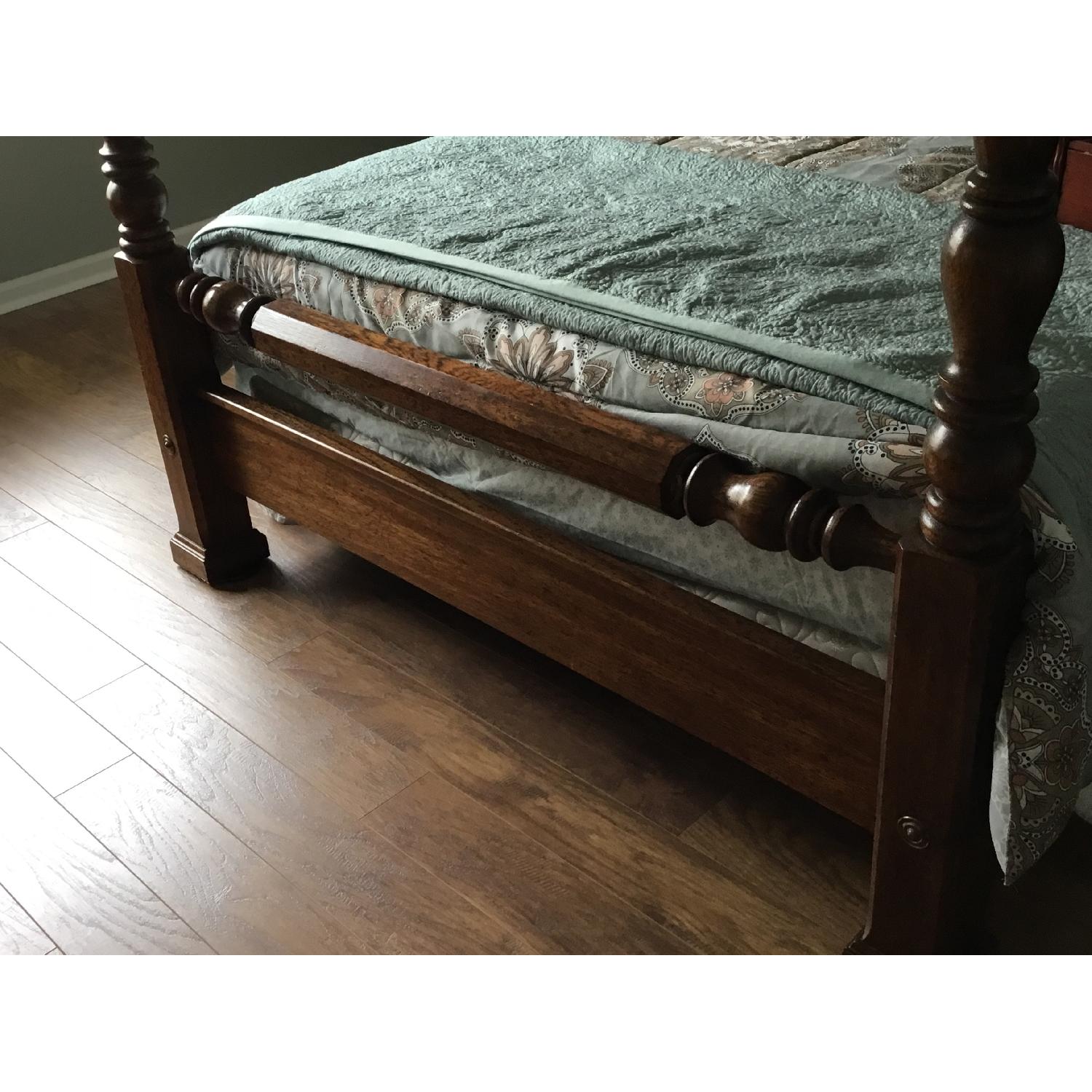 American of Martinsville Oak 4 Poster Bed - image-2